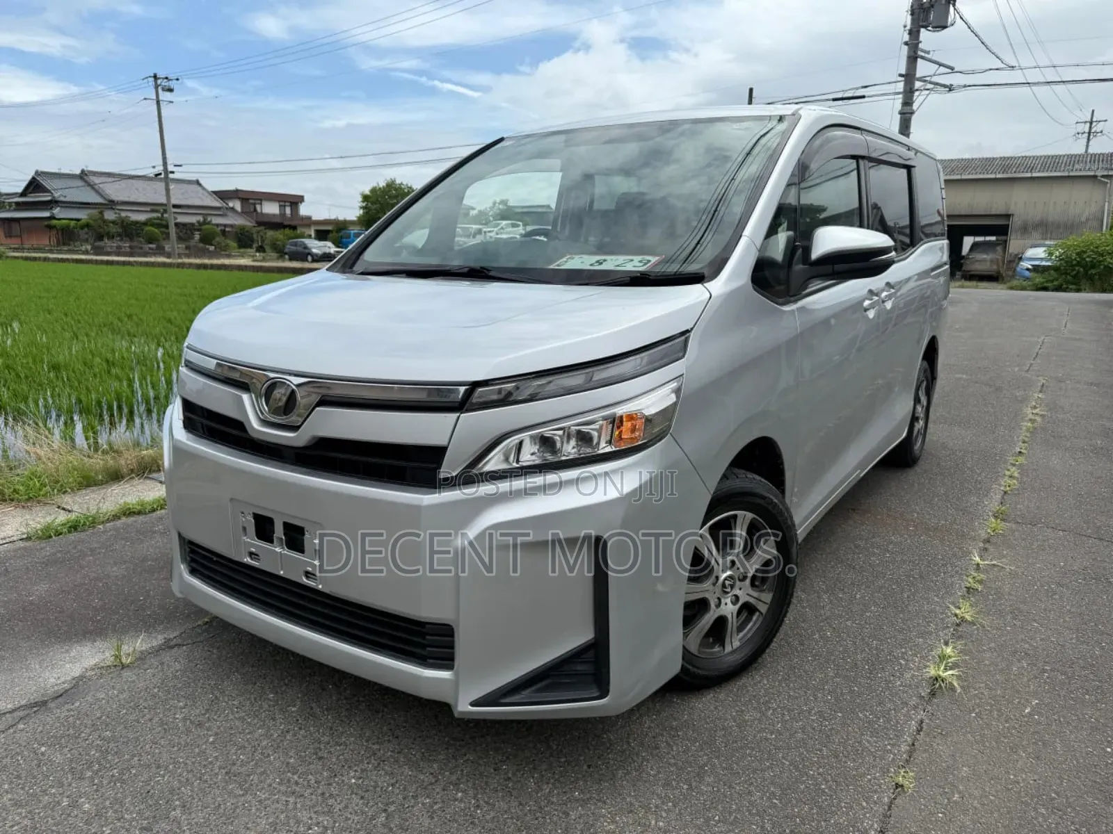 Toyota Voxy 2019 Silver