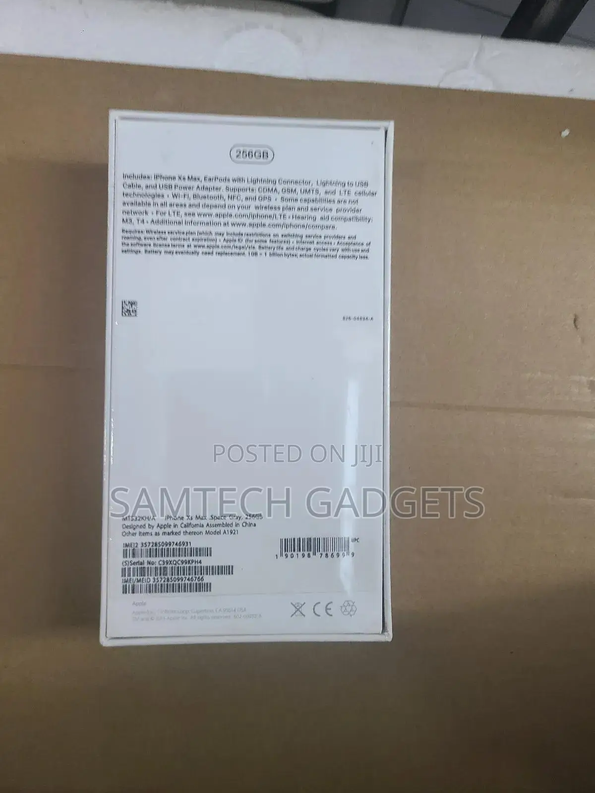New Apple iPhone XS Max 256 GB Gold