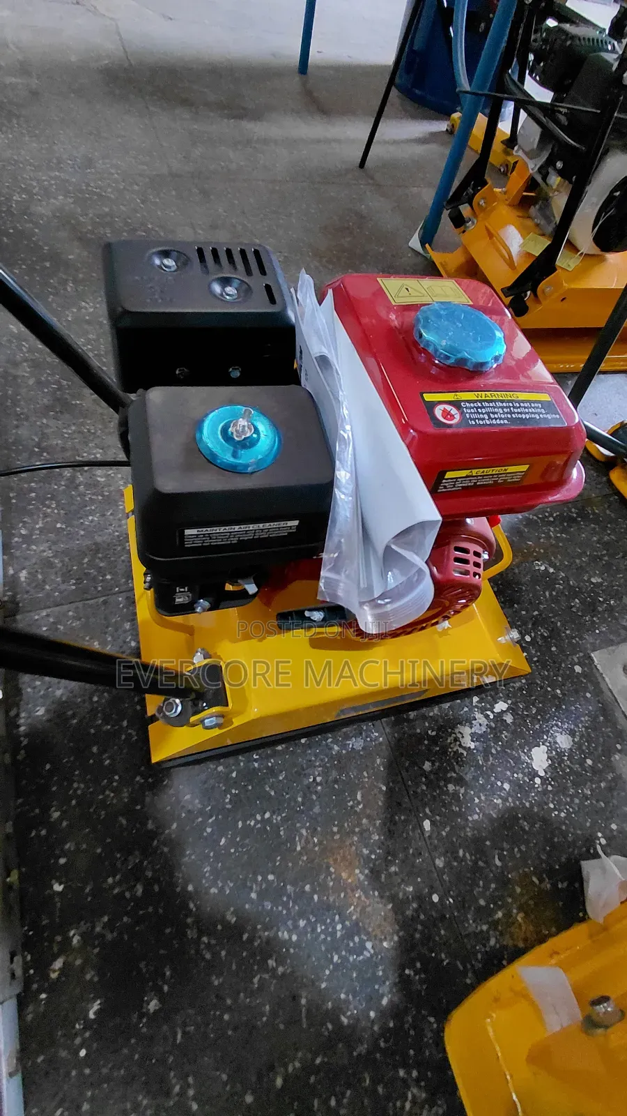 Aico Japan 80kg Plate Compactor 8hp Petrol Engine.