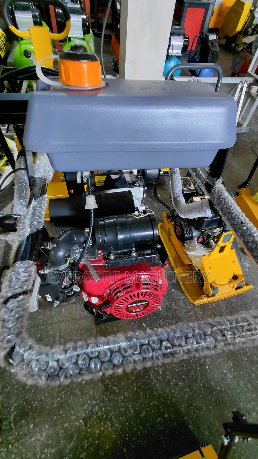 Kangaroo/Tamping Rammer Honda Engine 5.5hp.