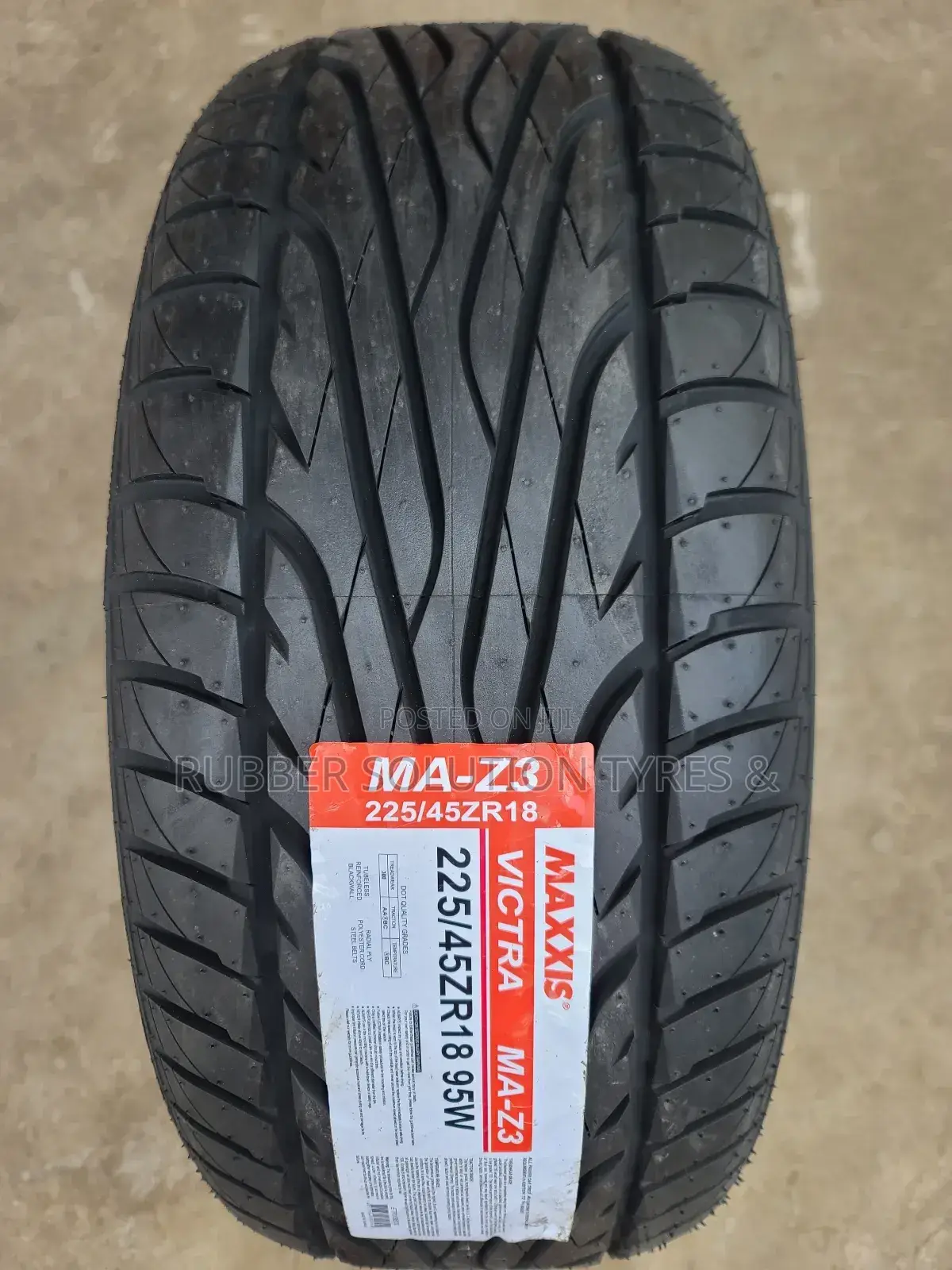 225 /45 R18 Maxxis Tyres 95w Victra Ma-Z3 Made in Thailand