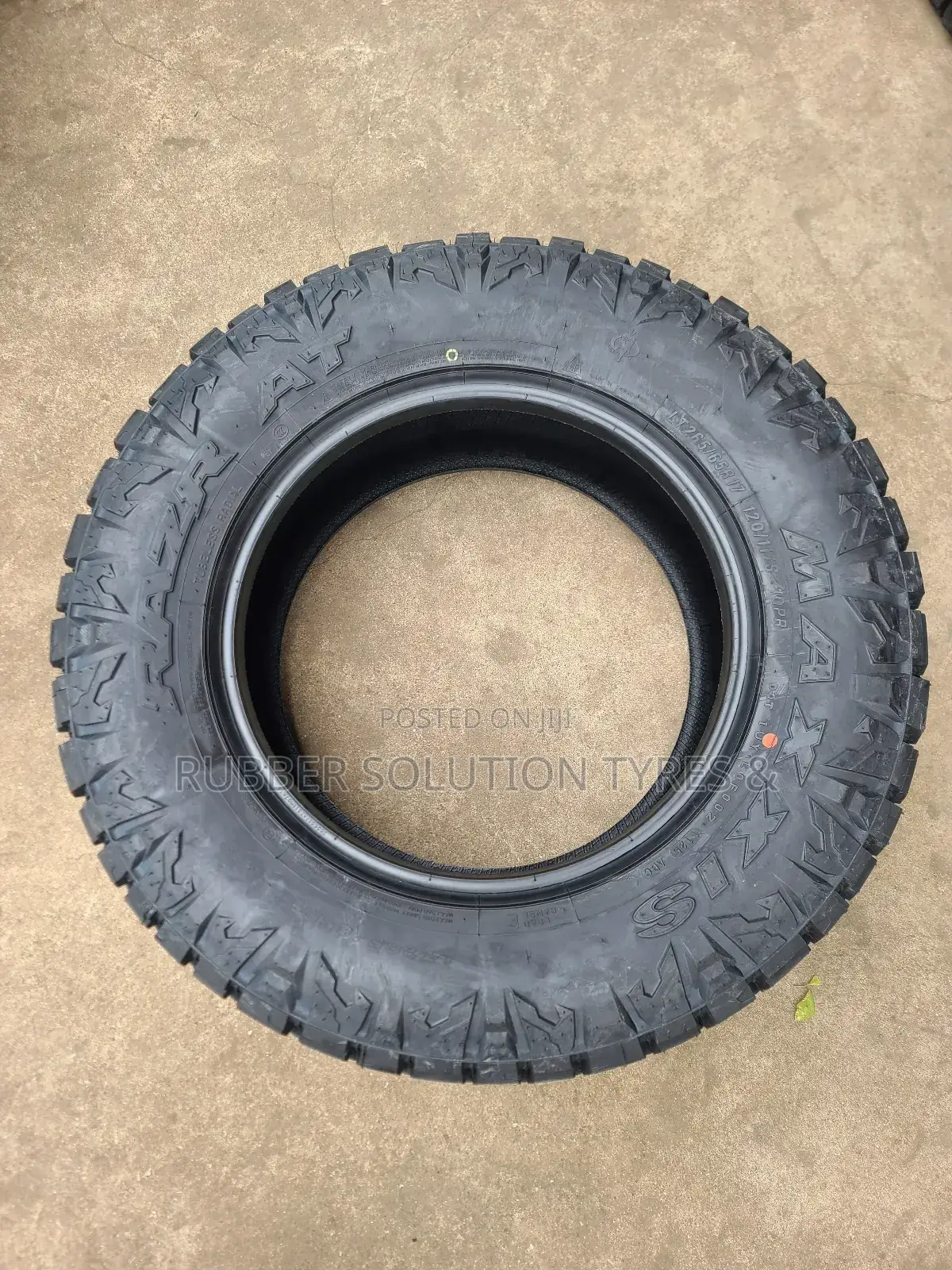 Lt 265 /65 R17 Maxxis Tyres Razr a/T811 10pr Made in Thailand