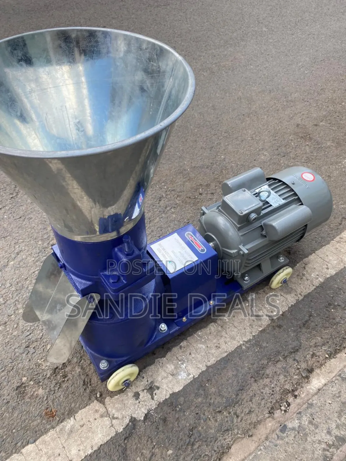 Feed Pellet Maker