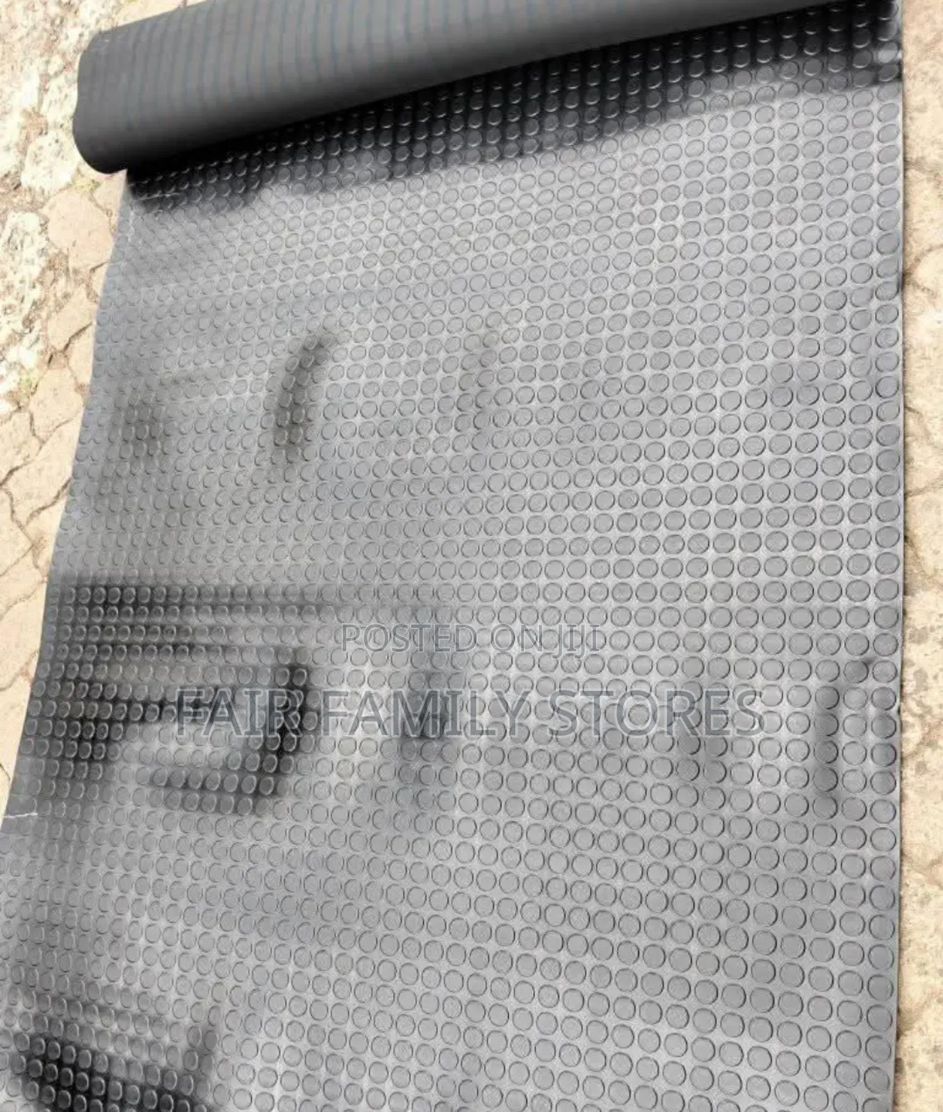 Round Studded Coin Mat