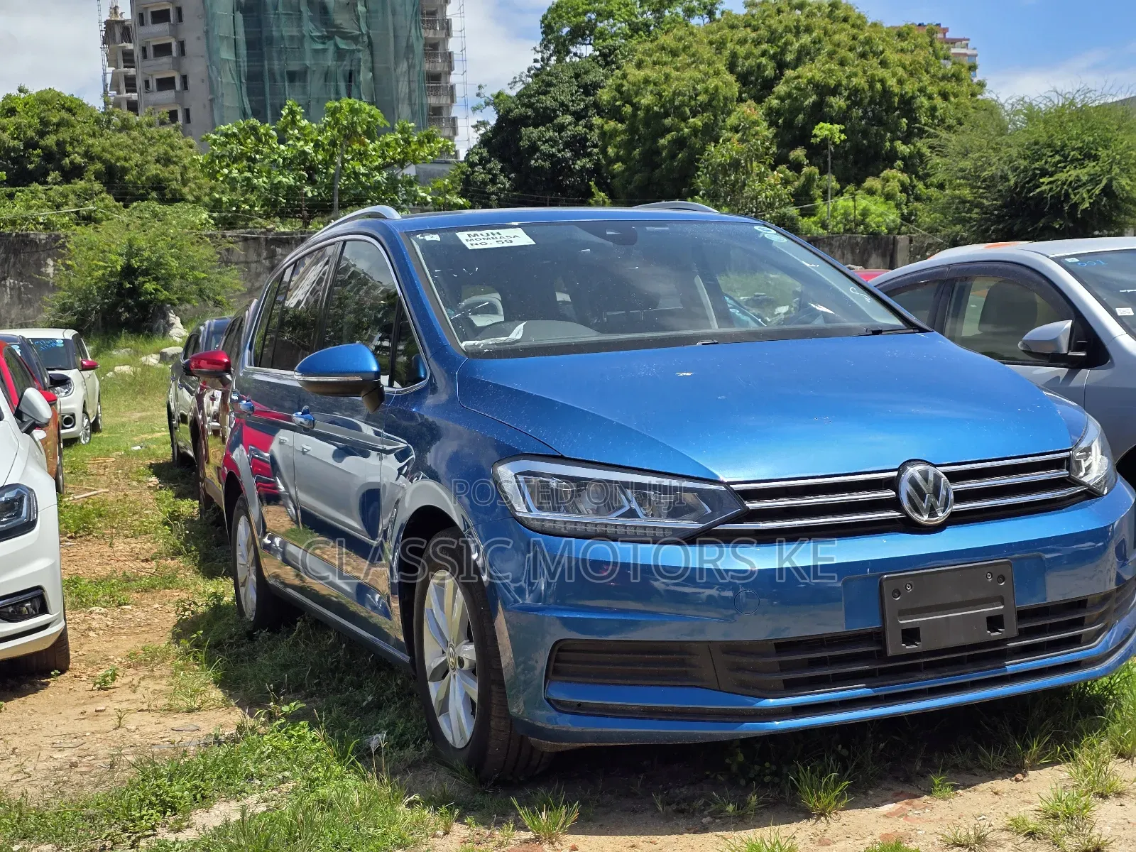 Volkswagen Touran 2019 Blue