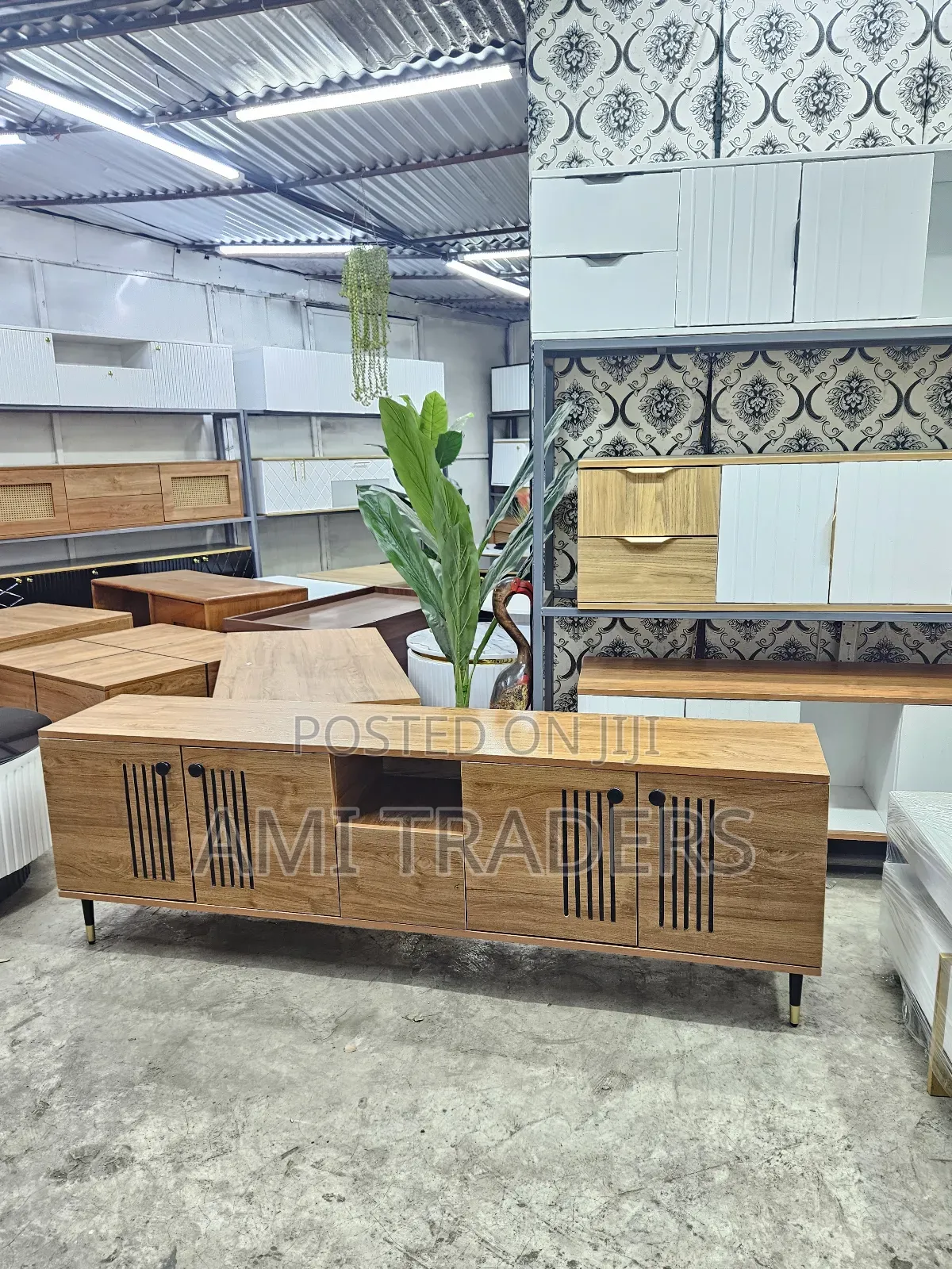 Luxury Natural Tv Stand