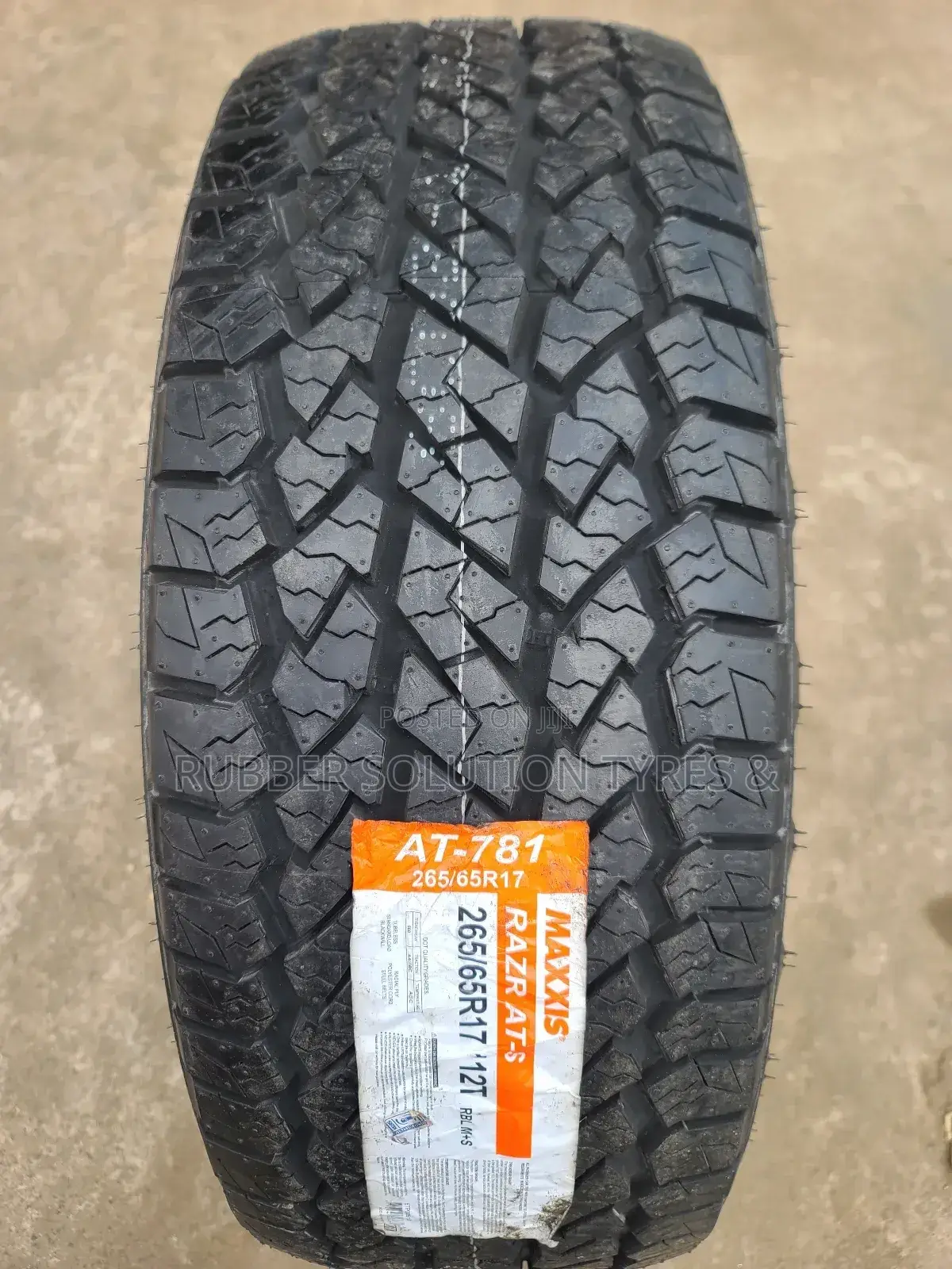265/65r17 Maxxis Tyres Razr a/T781 [Made in Thailand]