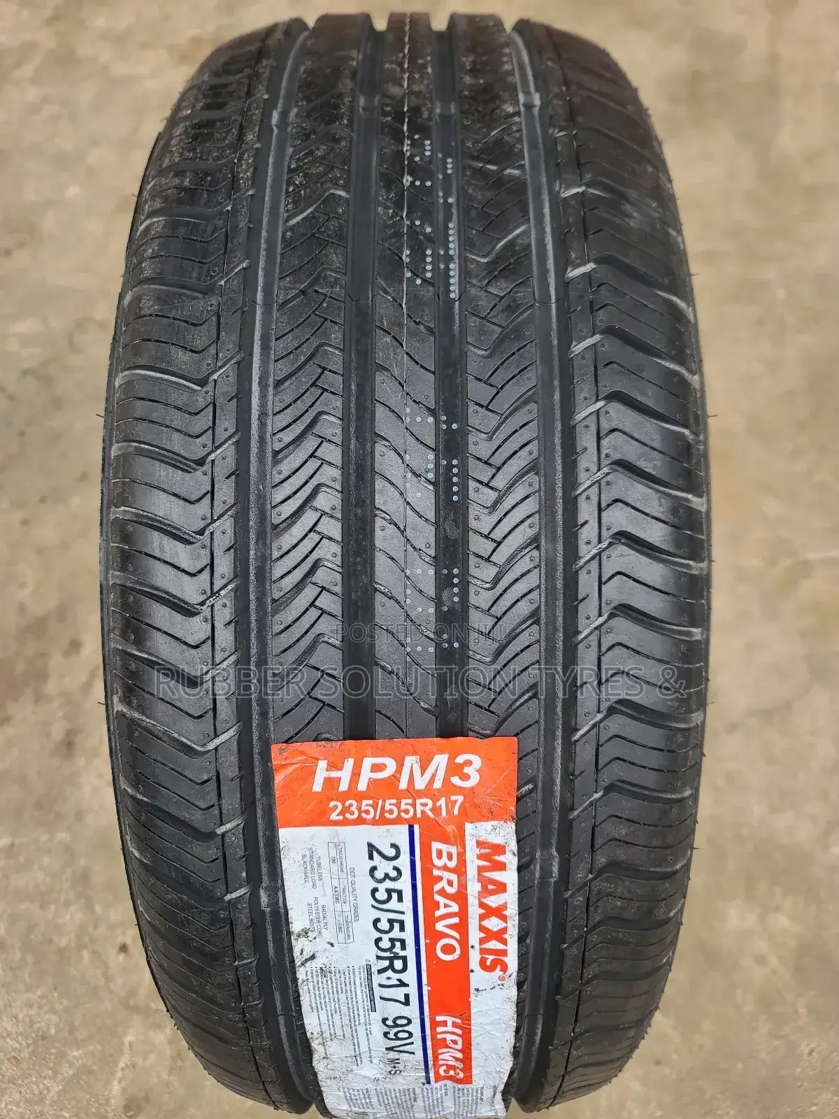 235/55r17 Maxxis Tyres Hpm3[Bravo]Made in Thailand