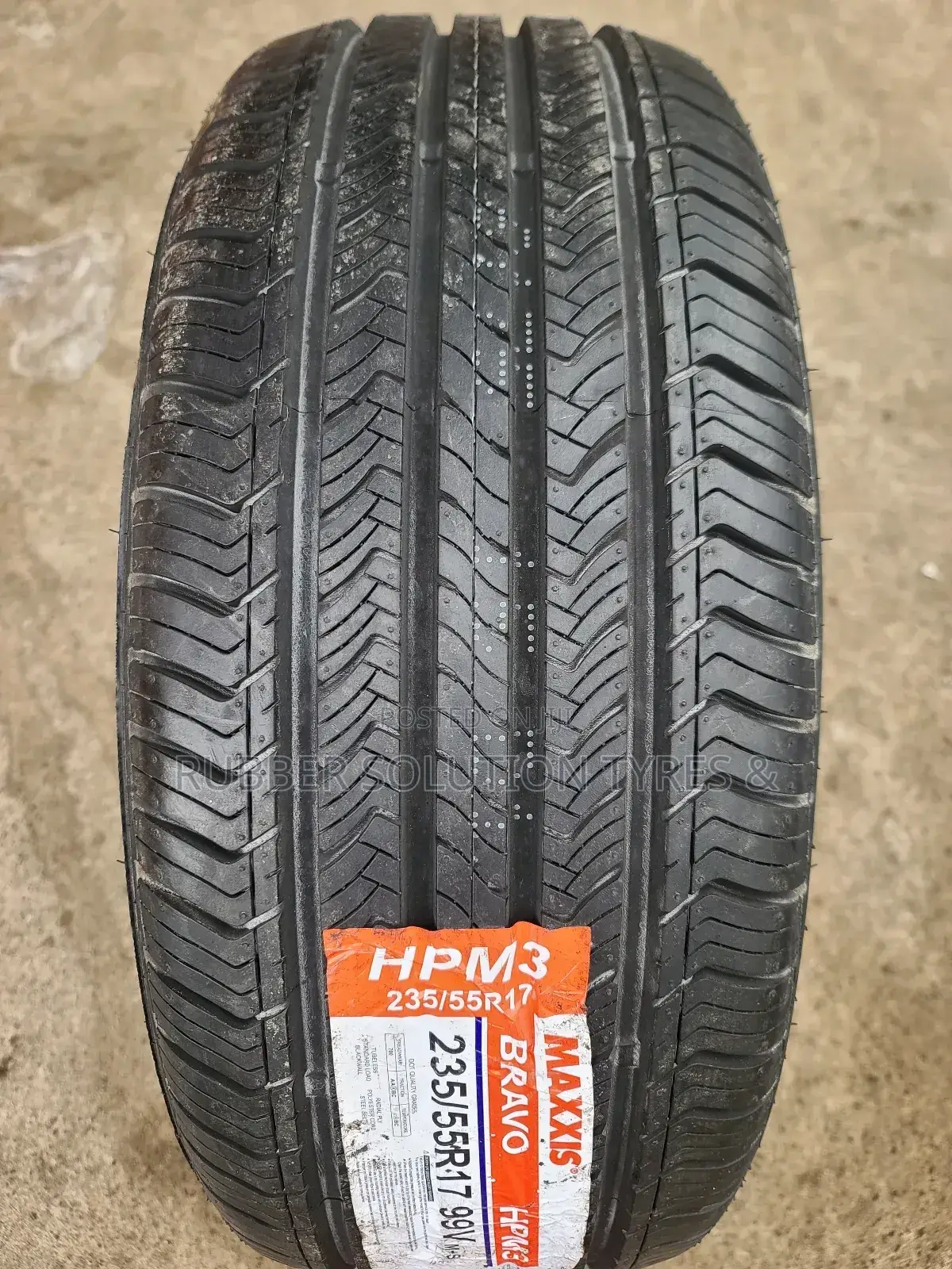 235/55r17 Maxxis Tires [Hpm3 Bravo] Made In Thailand