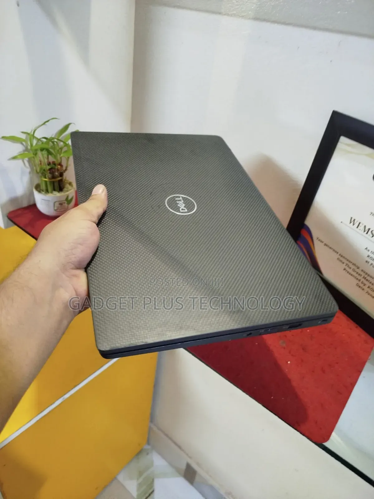 Laptop Dell Latitude 7400 8GB Intel Core i5 SSD 256GB