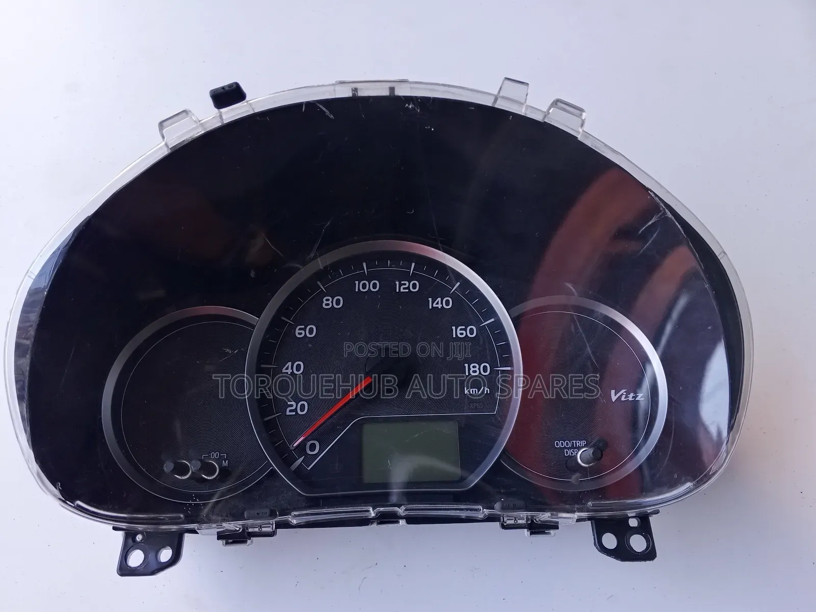 Toyota Vitz 2013 Clock