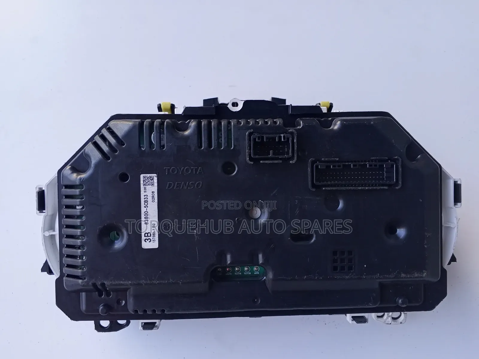 Toyota Vitz 2013 Clock