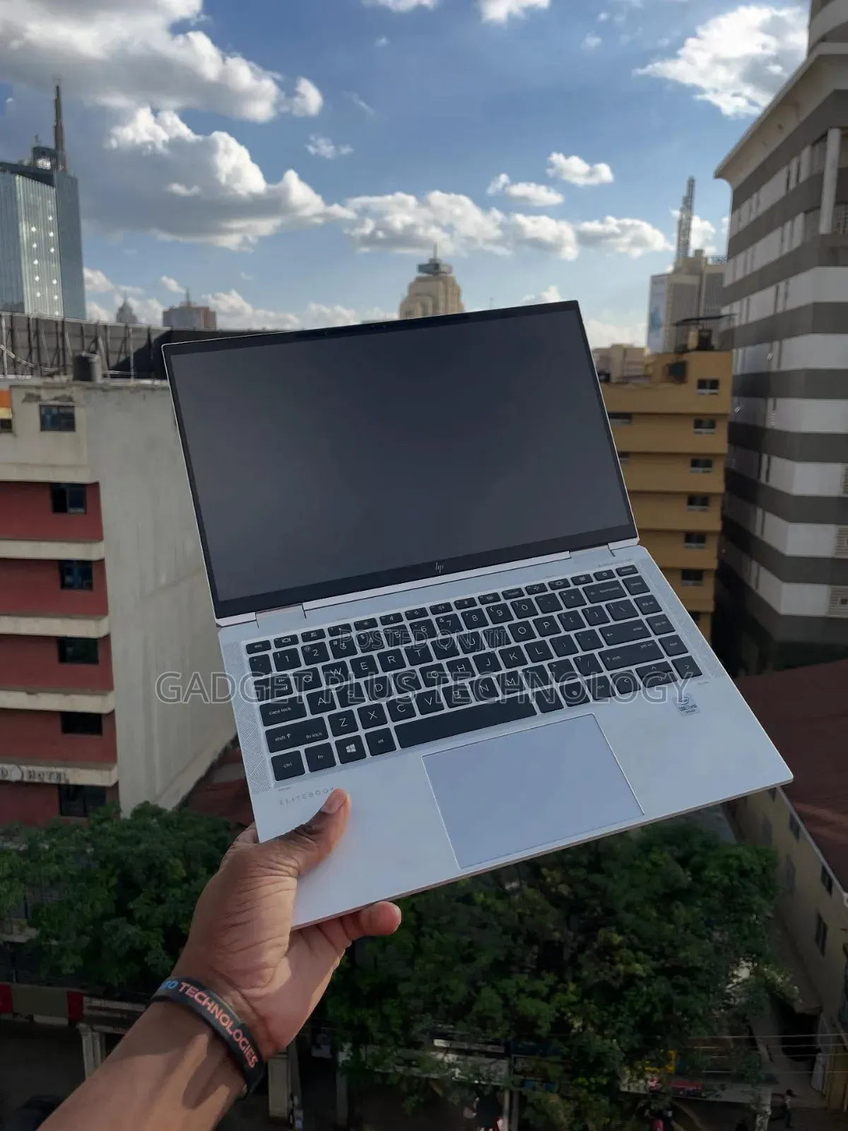 Laptop HP EliteBook x360 1030 G7 16GB Intel Core i7 SSD 512GB