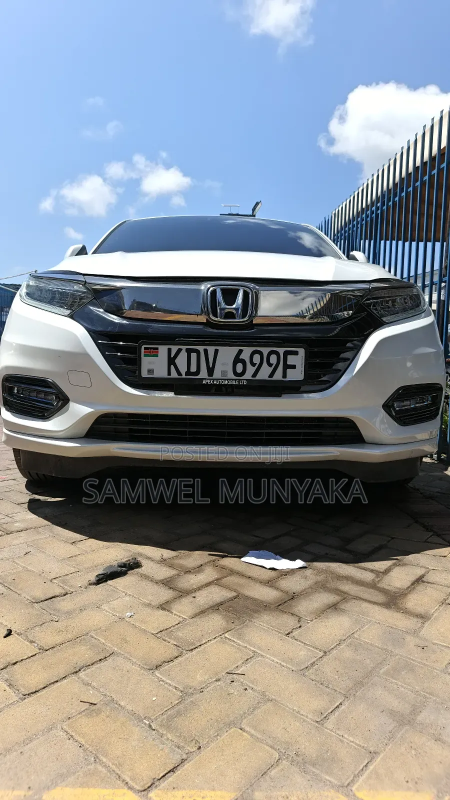 Honda Vezel 1.5 Hybrid 4WD 2019 White