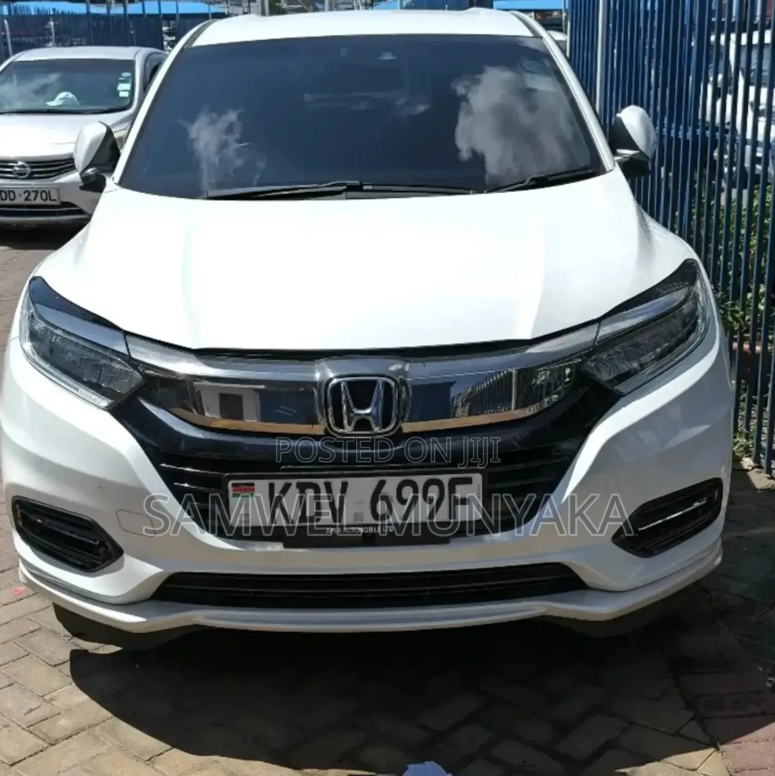Honda Vezel 1.5 Hybrid 4WD 2019 White