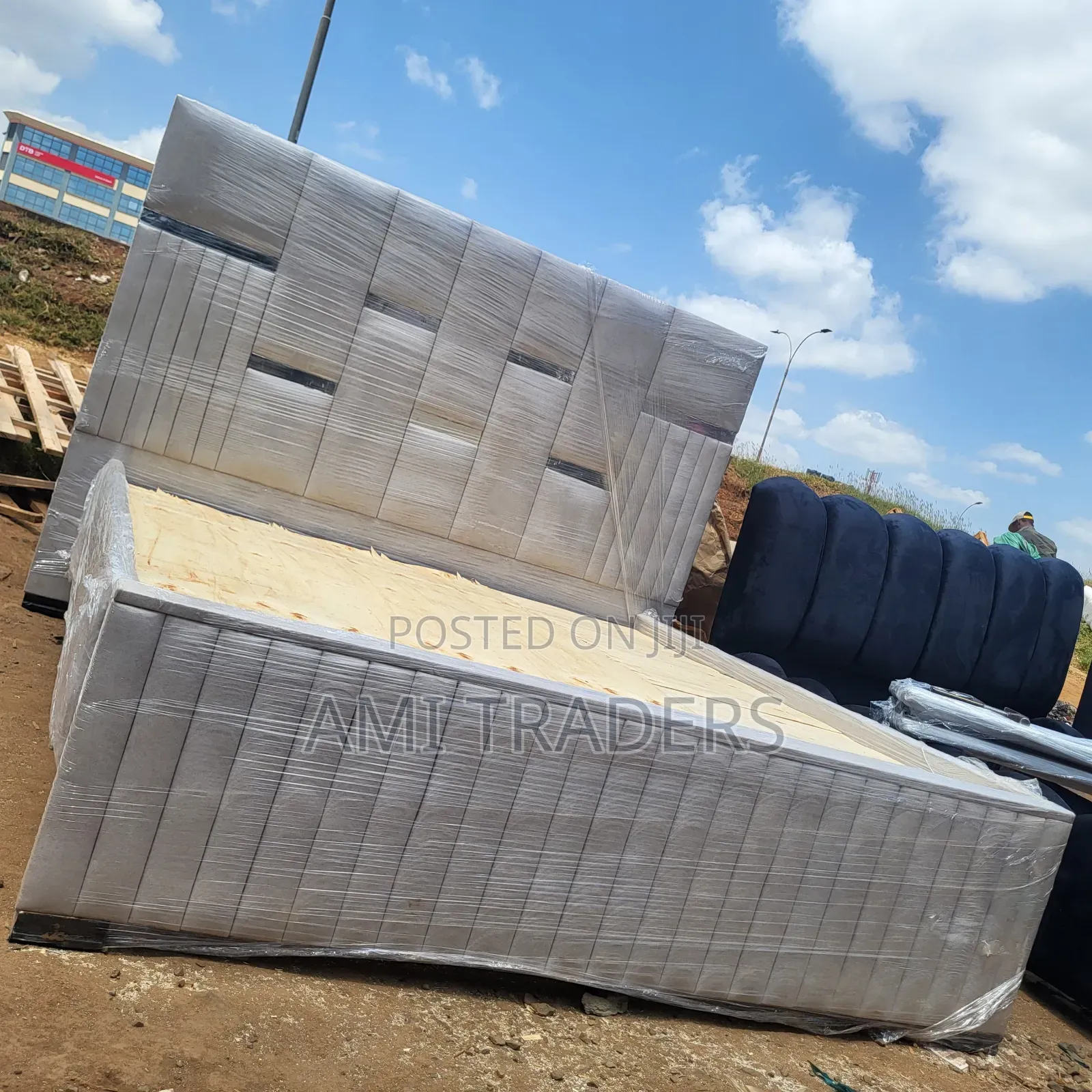 King Size Chester Bed (6*6)