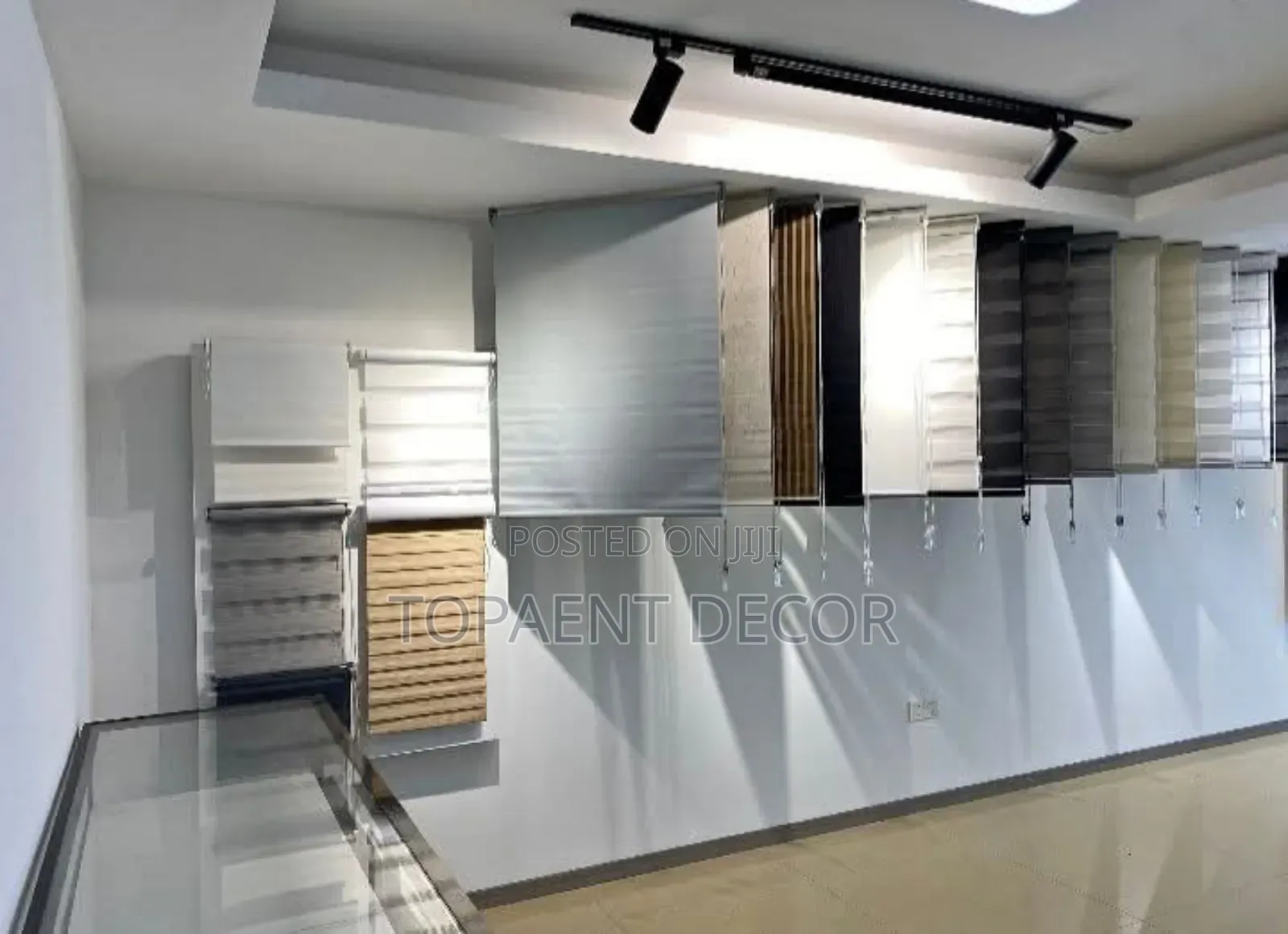Horizontal Zebra Window Curtain Blinds For Sunlight Protection