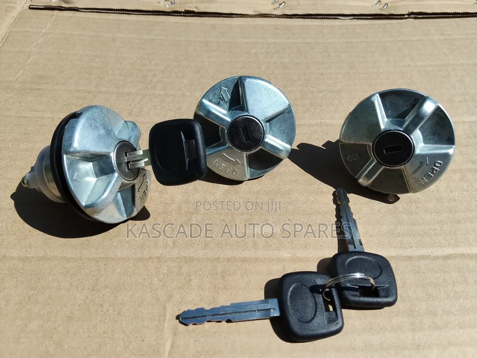 Fuel Tank Lock Toyota Landcruiser 79
