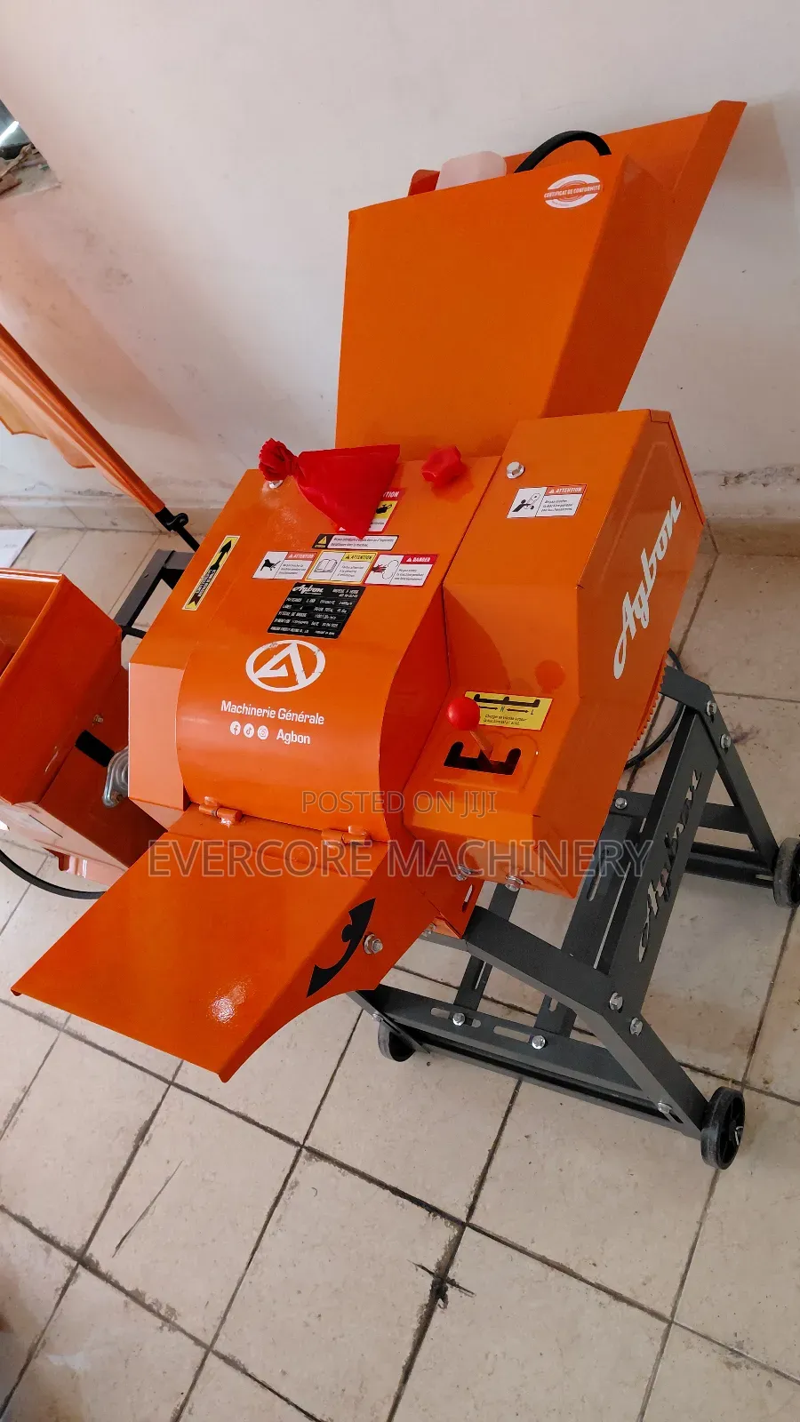 Commercial Highspeed Animal Feed Chopper Machine With Engine.