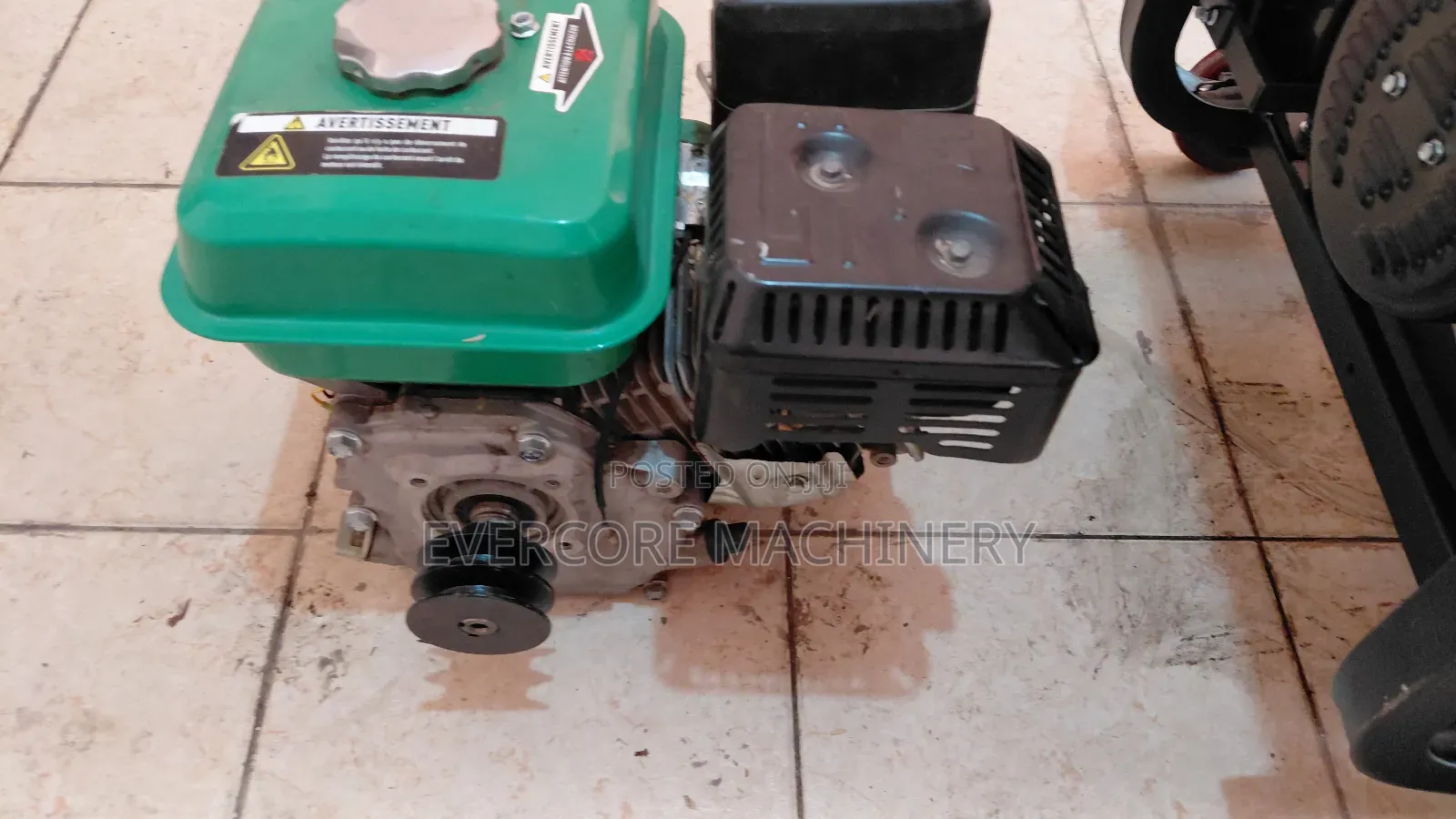 Petrol Powered Engine 7horsepower Heavy Duty.