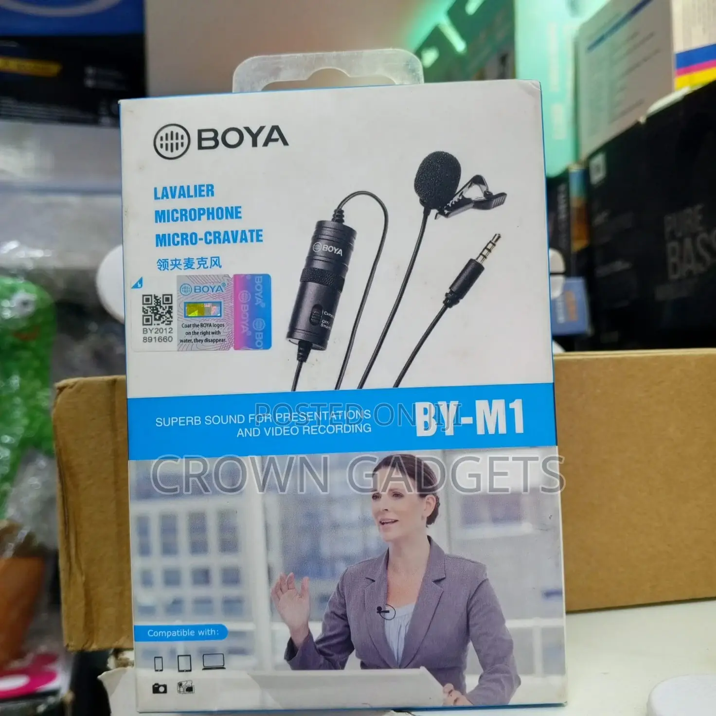 Boya by-M1 Lapel Mic – Superb Sound for Recording Vlogging
