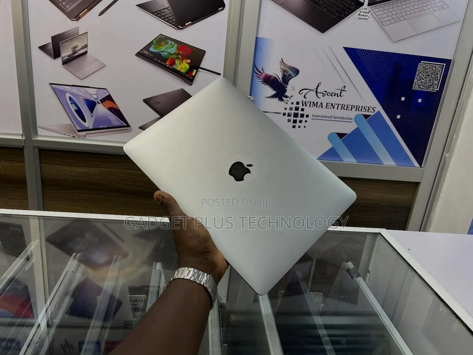 Laptop Apple MacBook Pro M1 16GB Apple M1 SSD 512GB