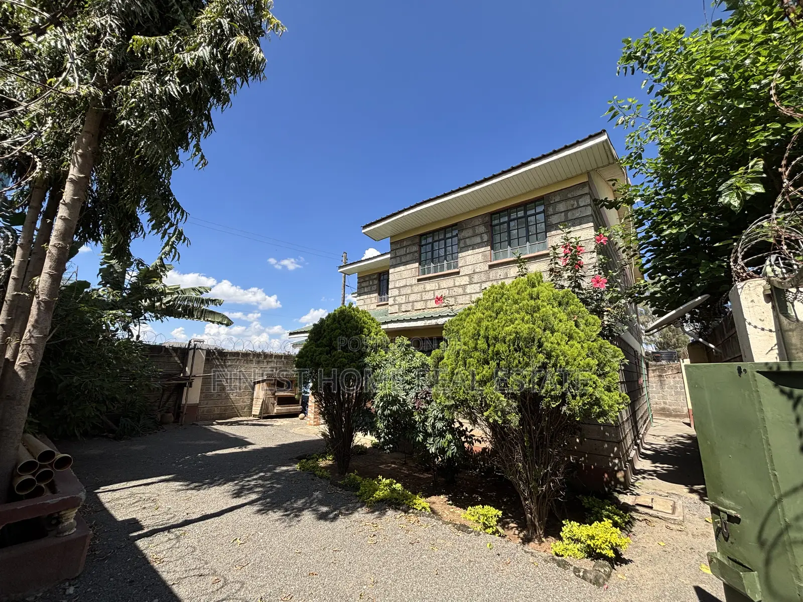 4bdrm Townhouse / Terrace in Utawala for rent