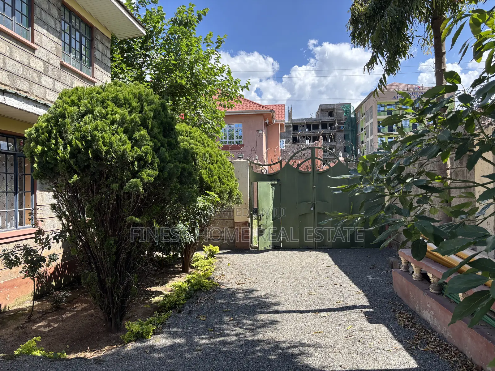4bdrm Townhouse / Terrace in Utawala for rent