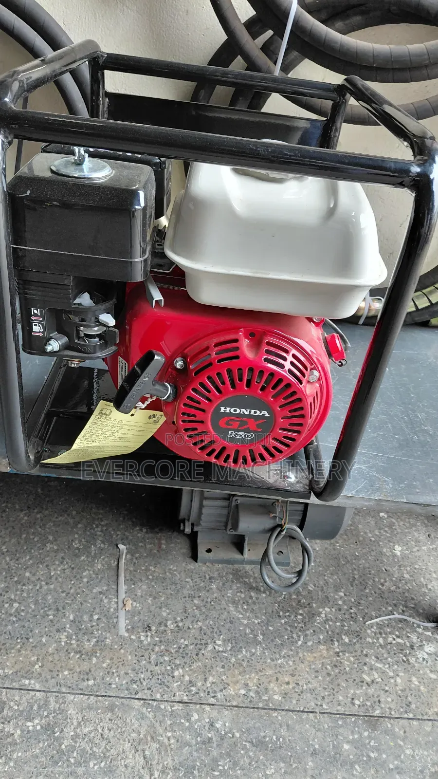 Honda Poker Vibrator Machine Heavy Duty With Shaft.