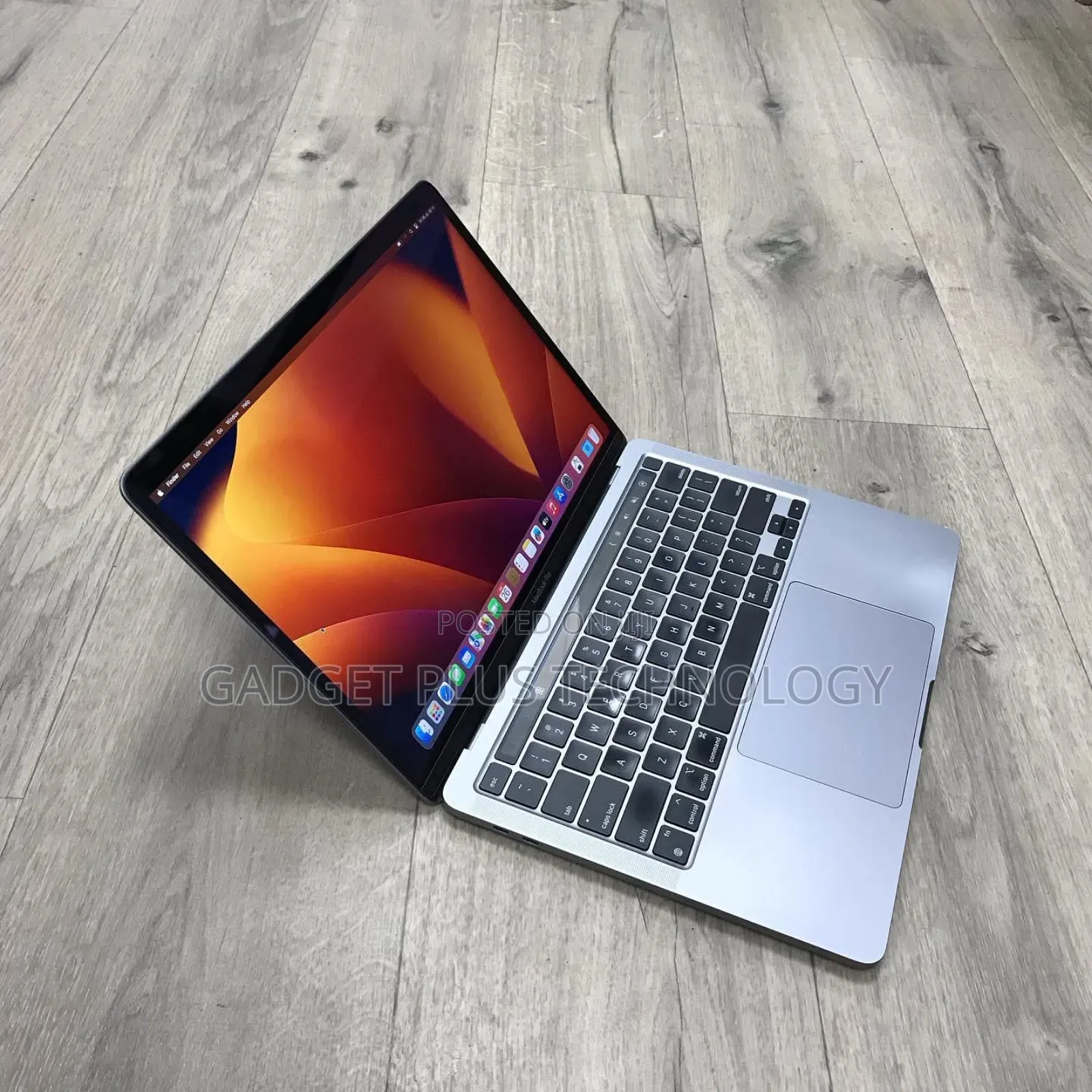 Laptop Apple MacBook Pro M1 8GB Apple M1 SSD 256GB
