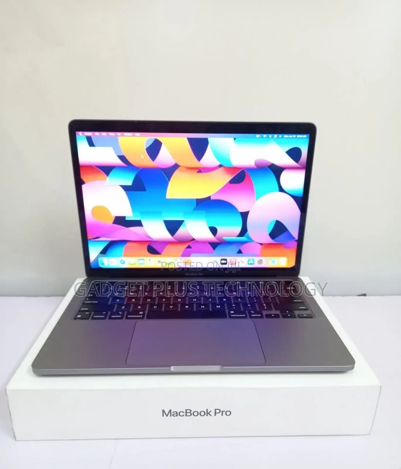 Laptop Apple MacBook Pro 2020 16GB Intel Core I7 SSD 512GB