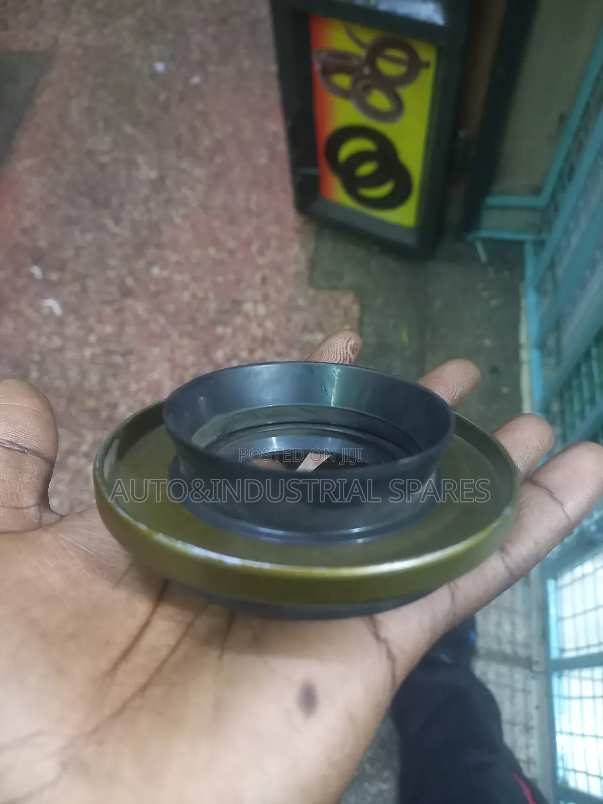 Toyota Hilux Drive Shaft Oil Seal