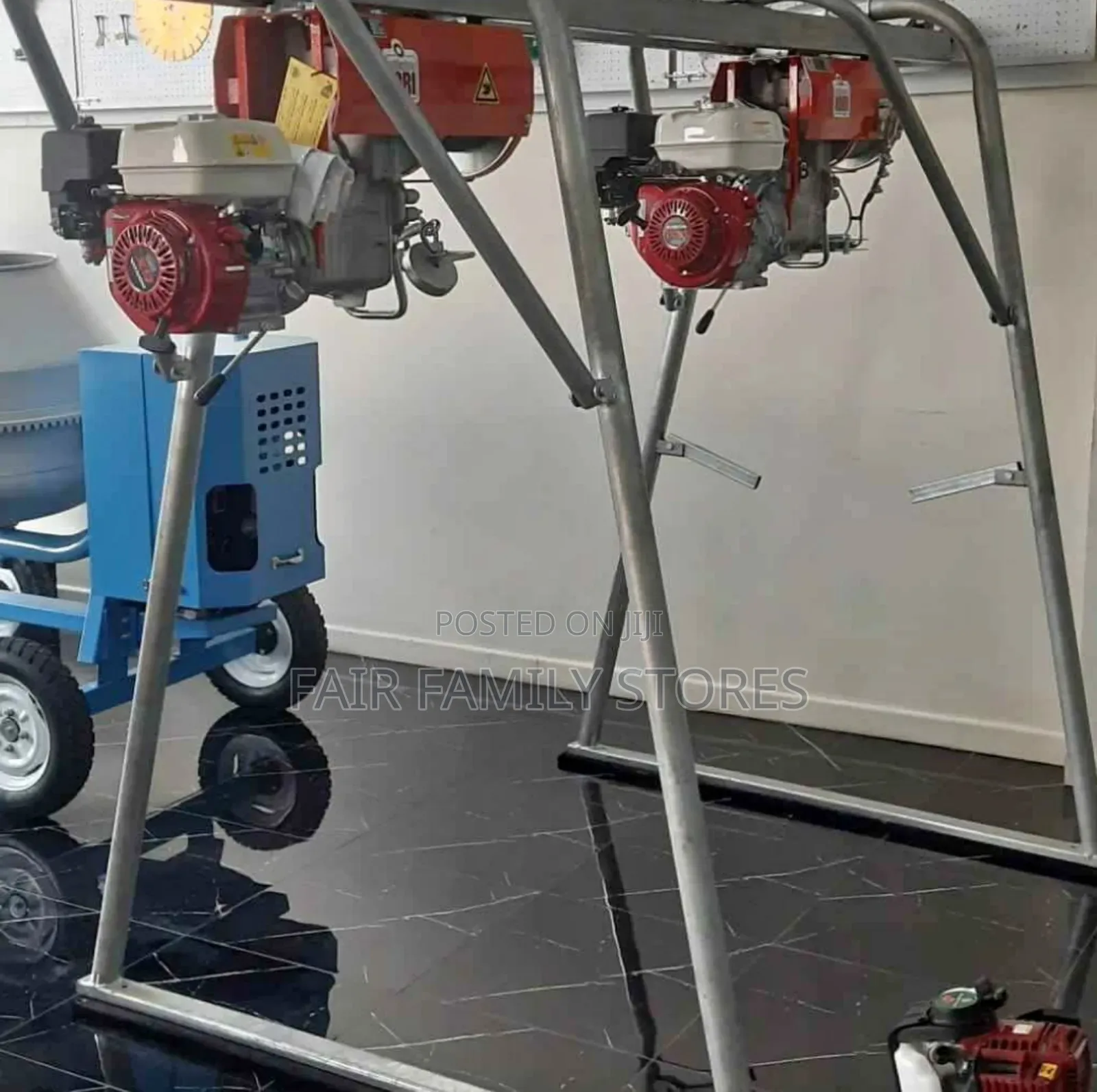 Italy Hoist