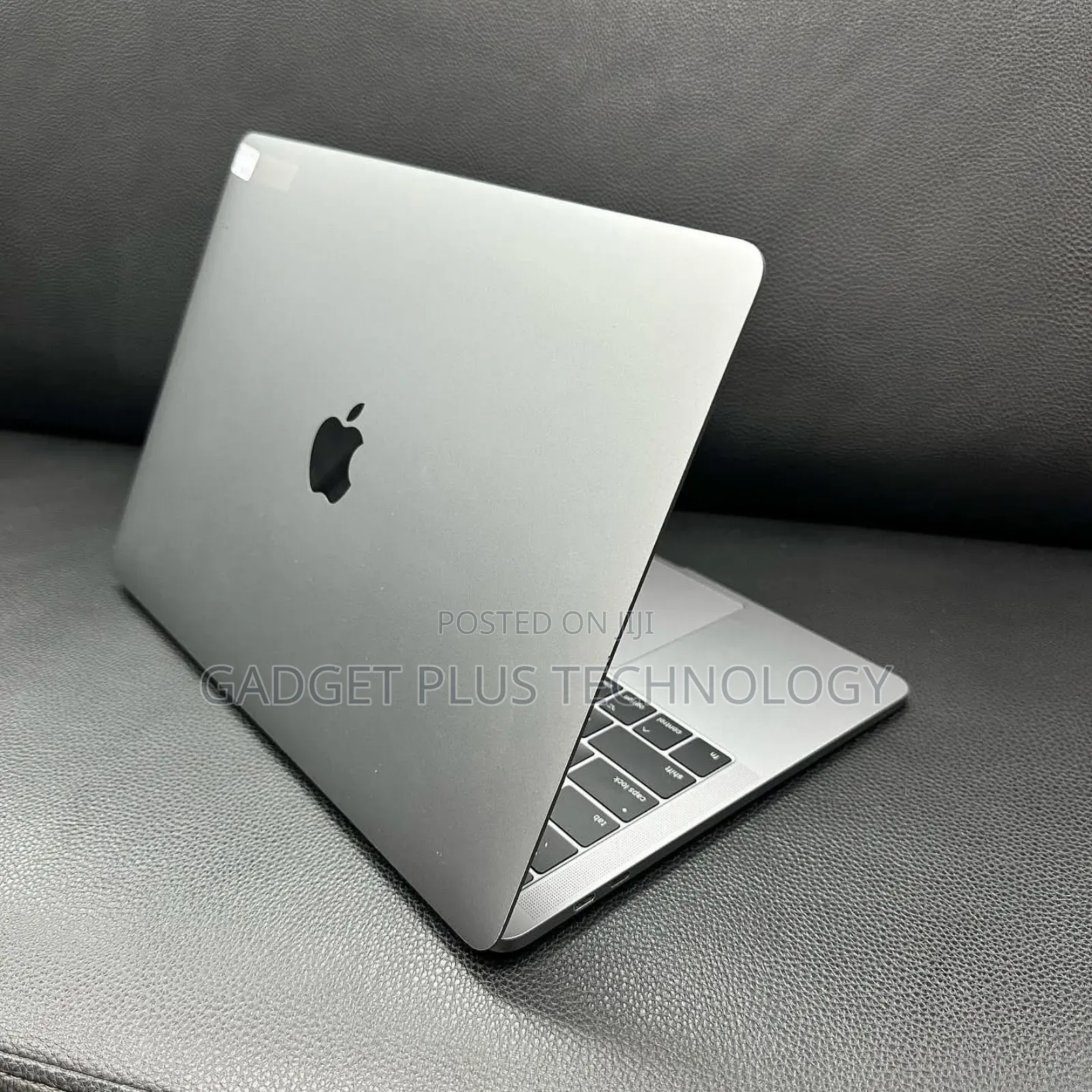 Laptop Apple MacBook Pro 2017 16GB Intel Core I7 SSD 512GB