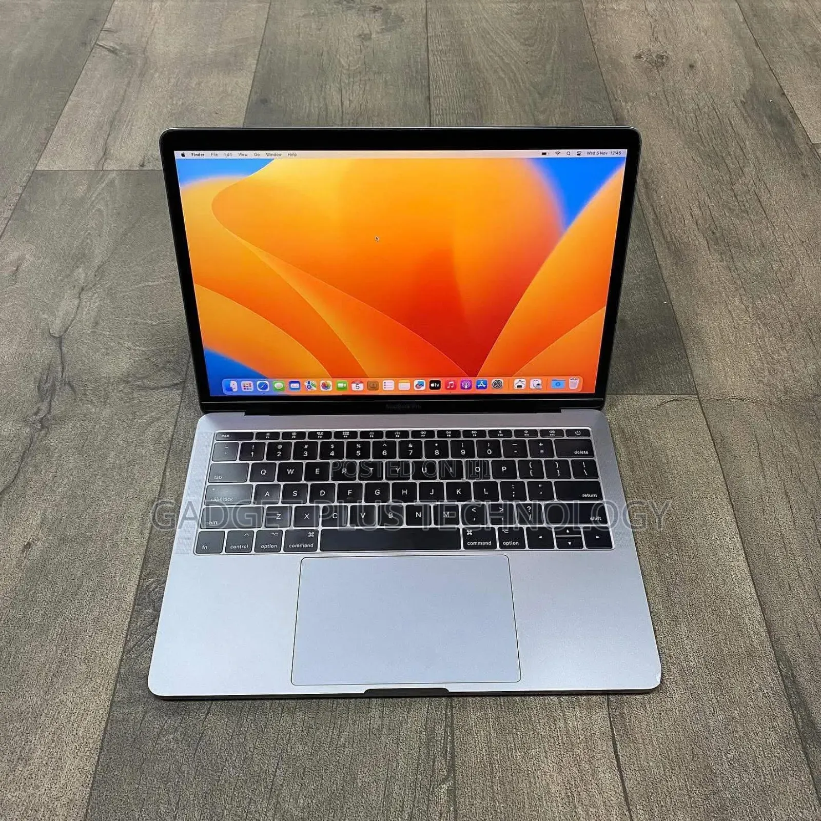 Laptop Apple MacBook Pro 2017 16GB Intel Core I5 SSD 256GB
