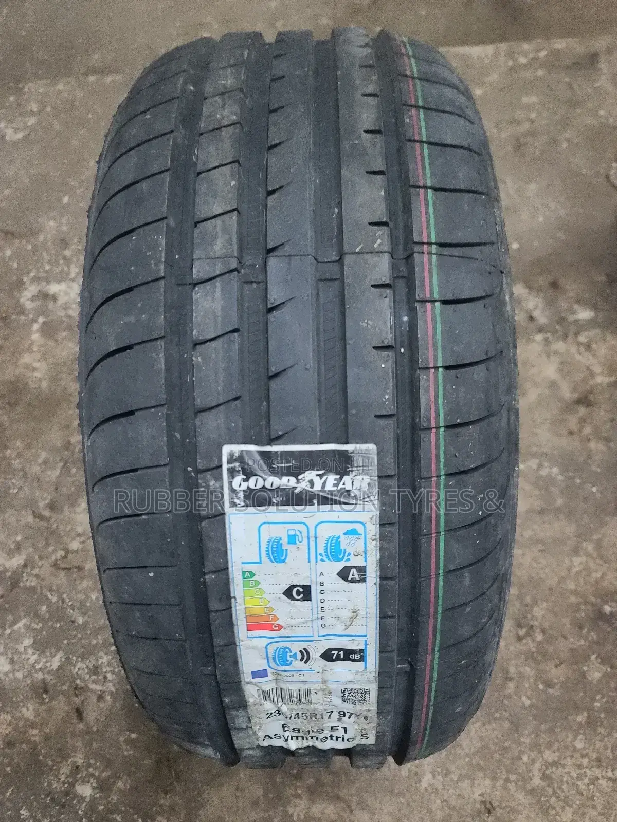 235/45r17 Goodyear
