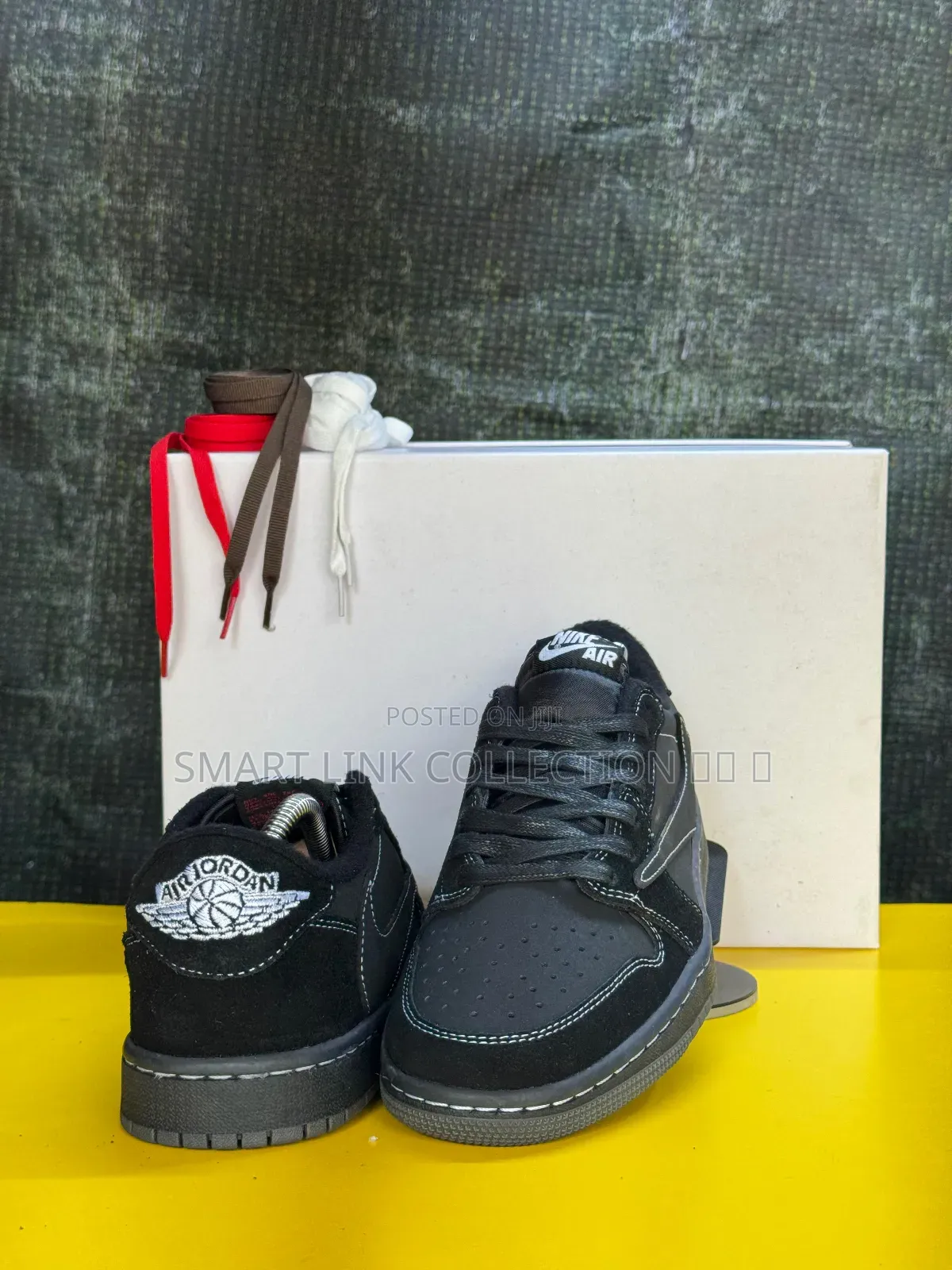 Travis Scott ❌ Air Jordan 1 Low 
*“Black Phantom* ”