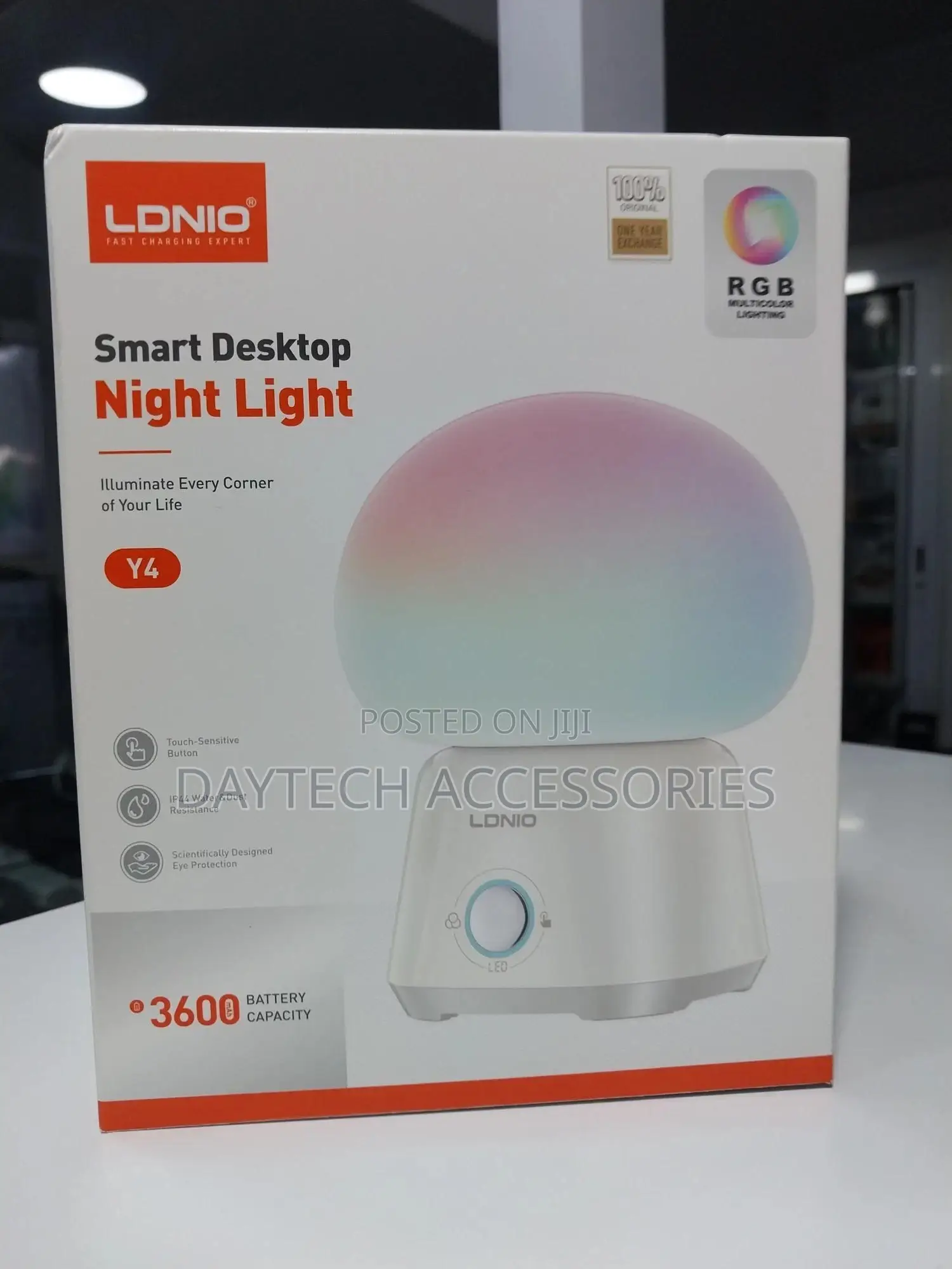 Ldnio Y4 Smart Desktop Night Light With 3600mah Battery Touch Lamp.