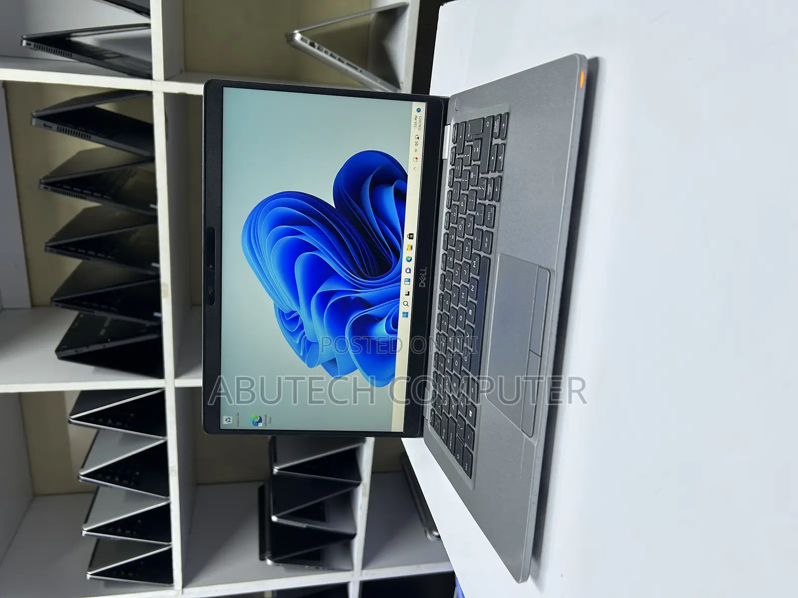 Laptop Dell Latitude 5310 16GB Intel Core I5 SSD 512GB