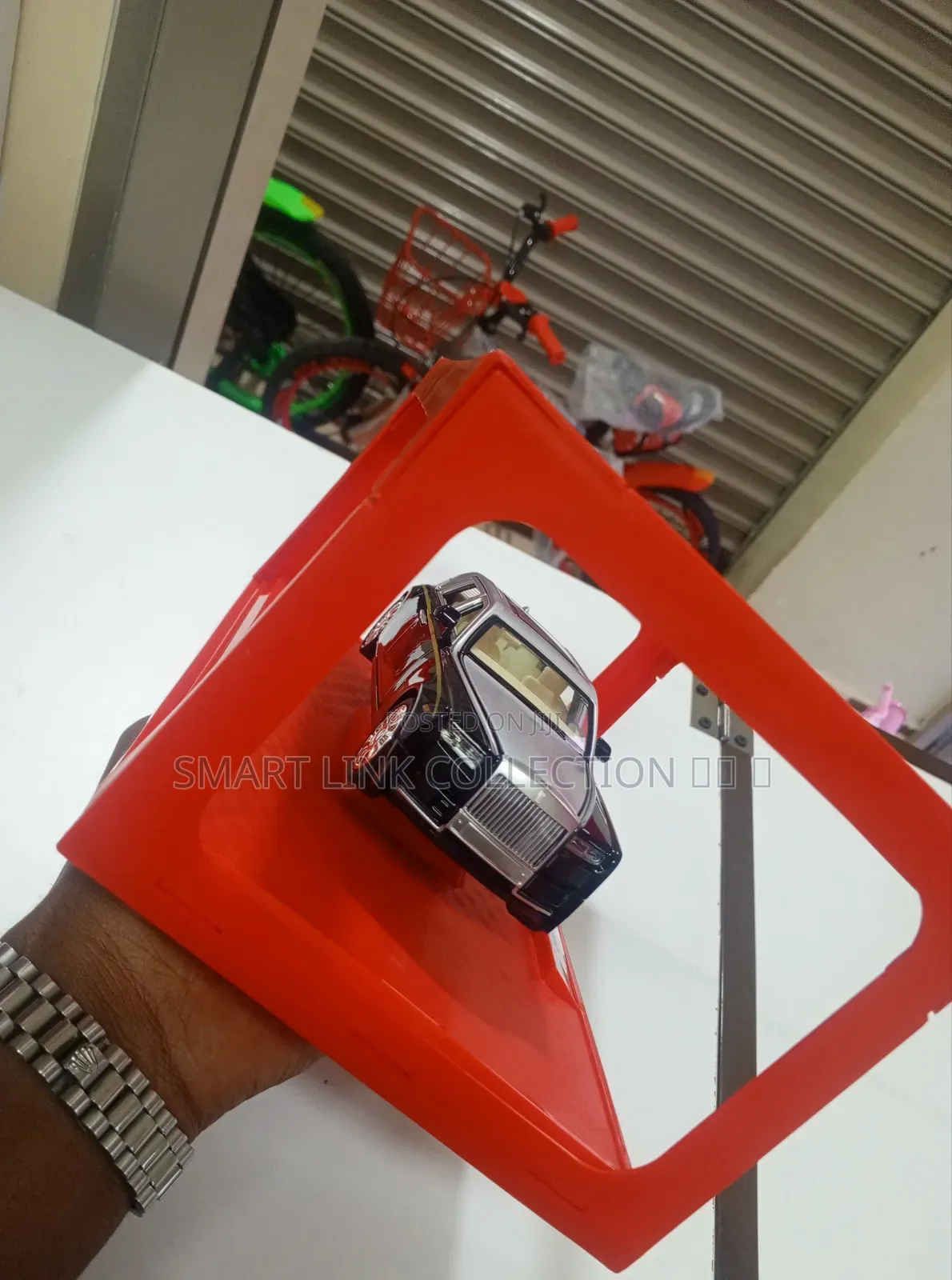 Exquisite Die-cast Model Cars