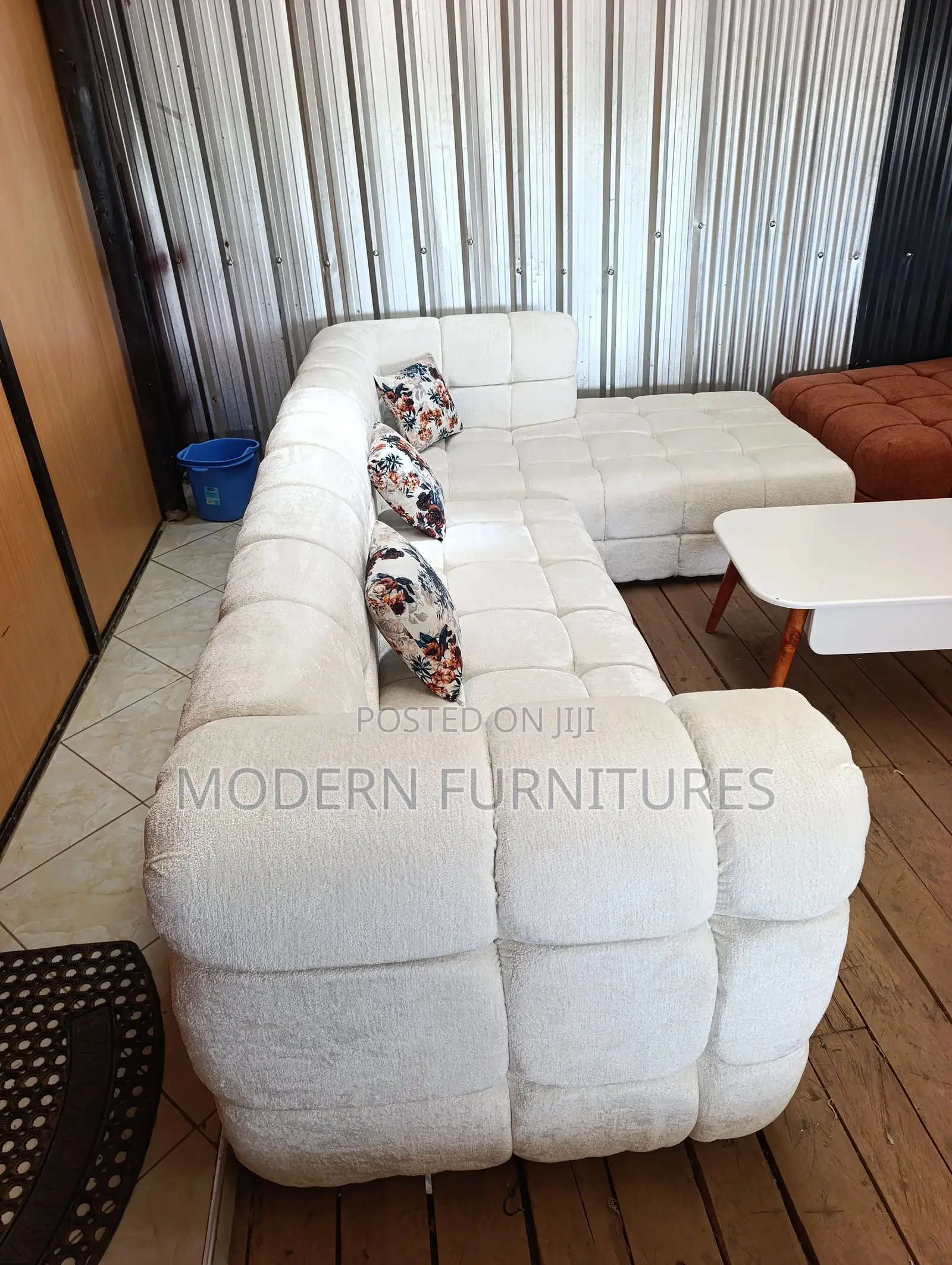 White Bubble L Sofa