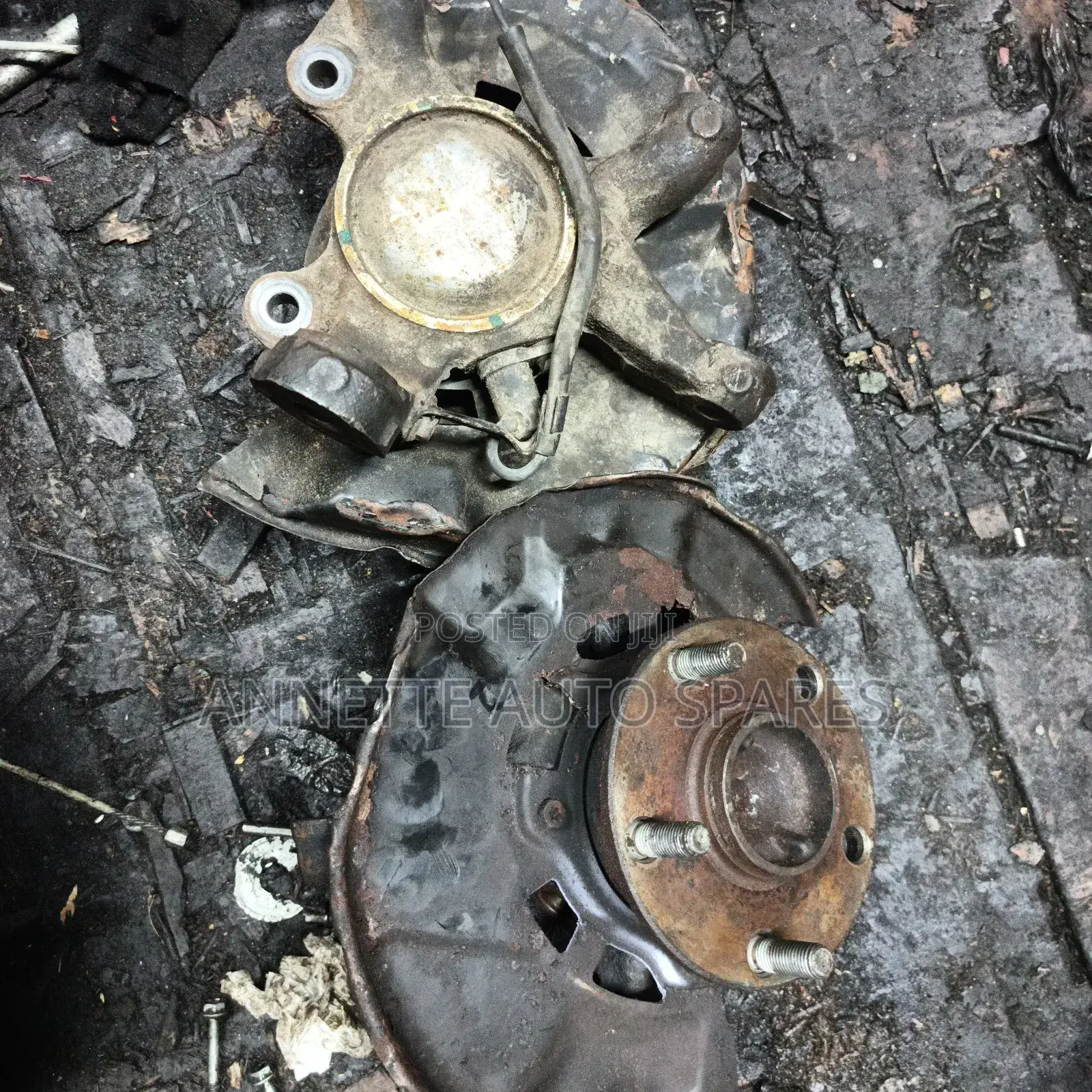 Toyota Vigo 2 Wheel Hub