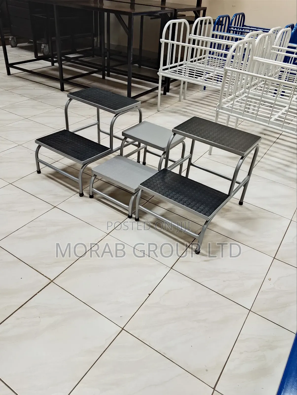 Stepping Stool (Customized Height)