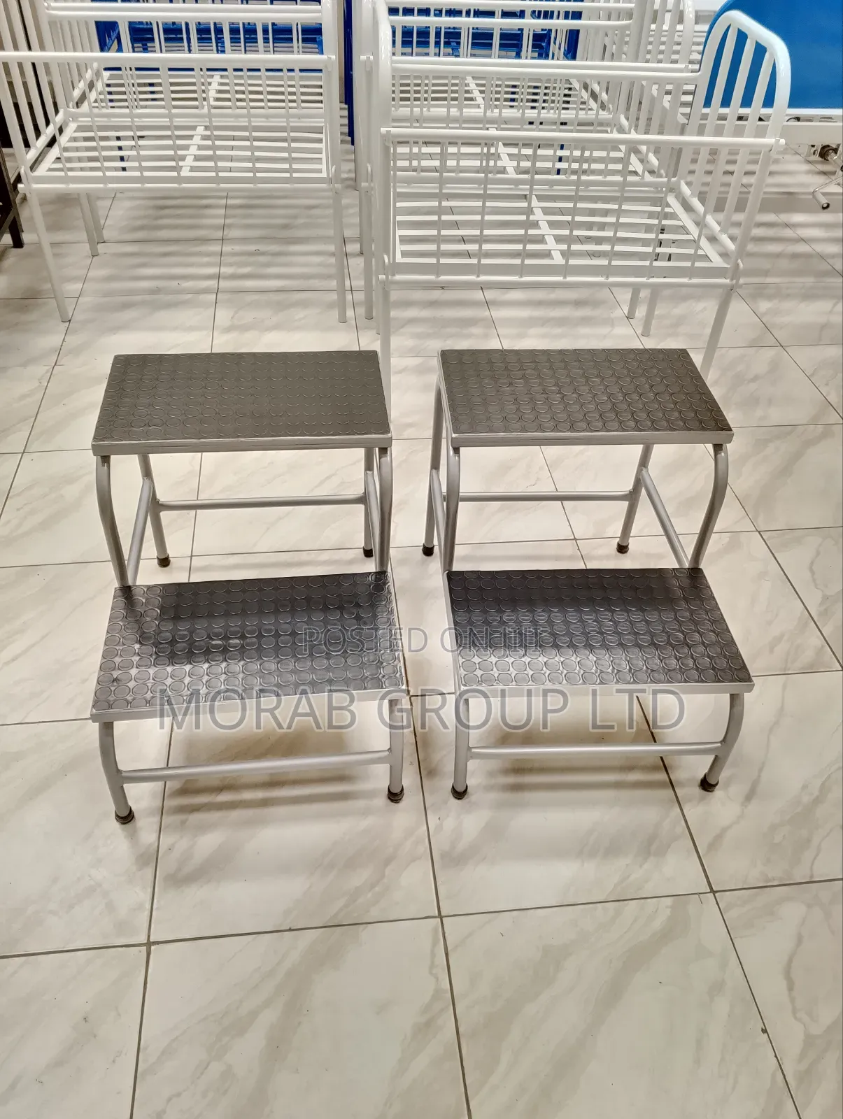 Stepping Stool (Customized Height)