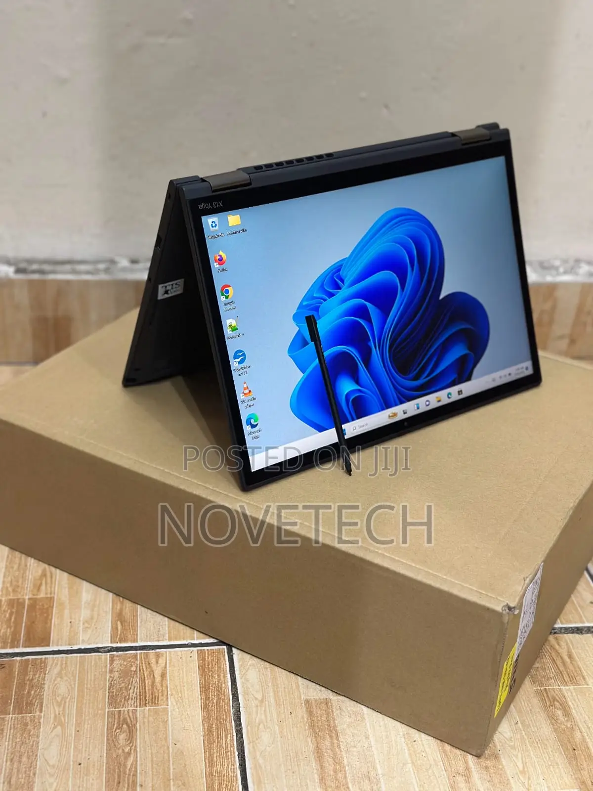 Laptop Lenovo Thinkpad X13 Yoga 32GB Intel Core I7 SSD 512GB