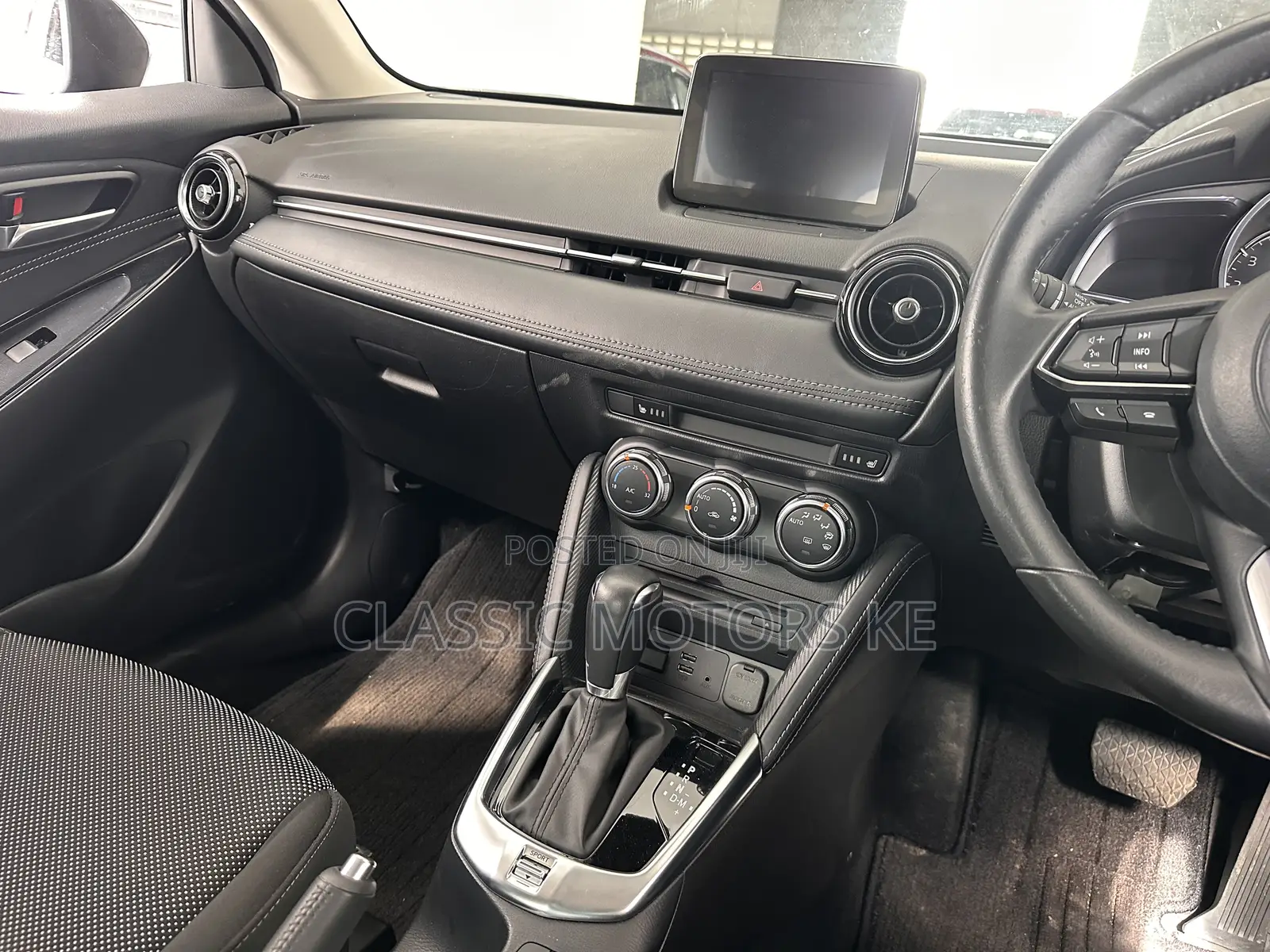 Mazda Demio 2018 Blue