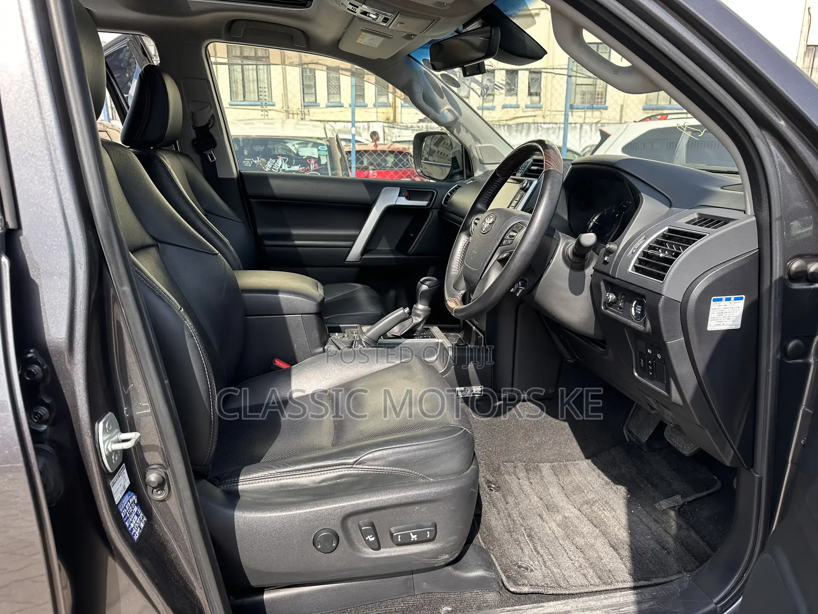 Toyota Land Cruiser Prado 2.8 2020 Gray