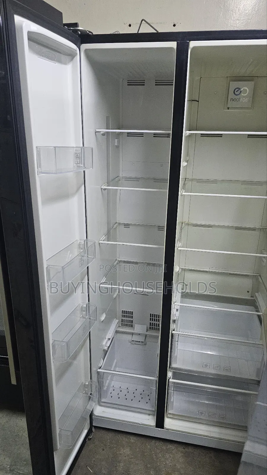 Beko 560l Side by Side Fridge With Dispenser