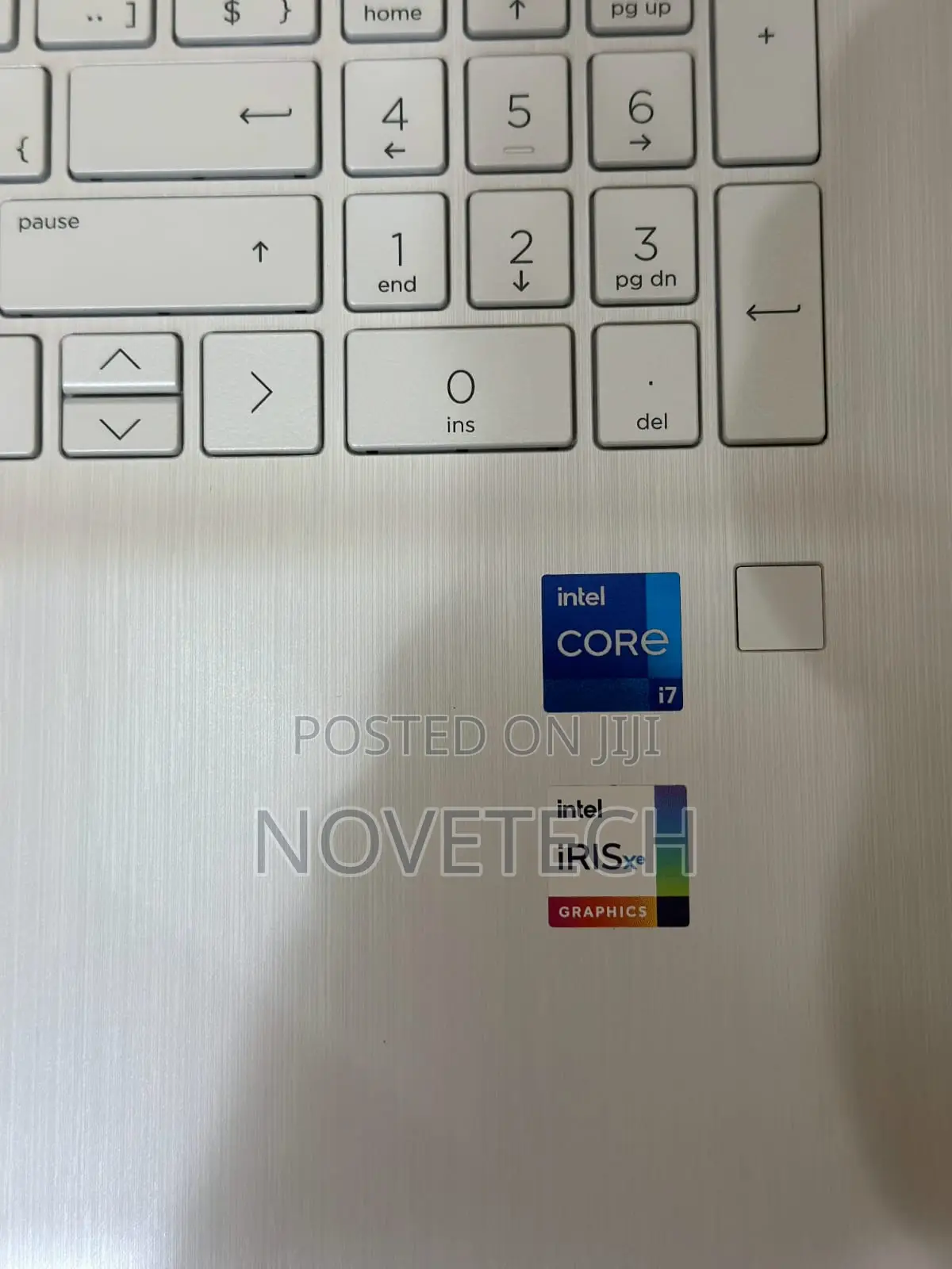 New Laptop HP 17-3000 8GB Intel Core I7 SSD 512GB