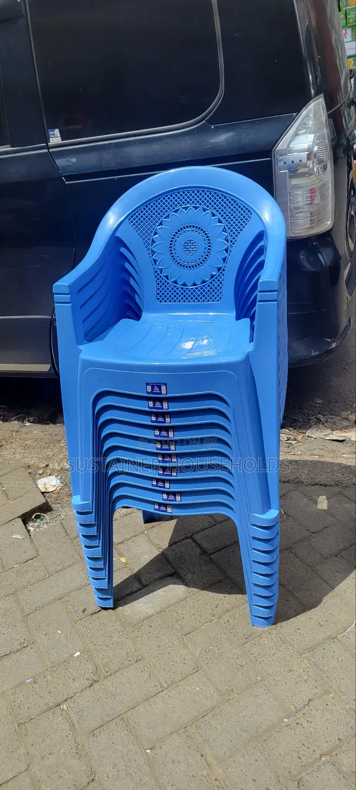 Plastic Chairs With Nest Backrest